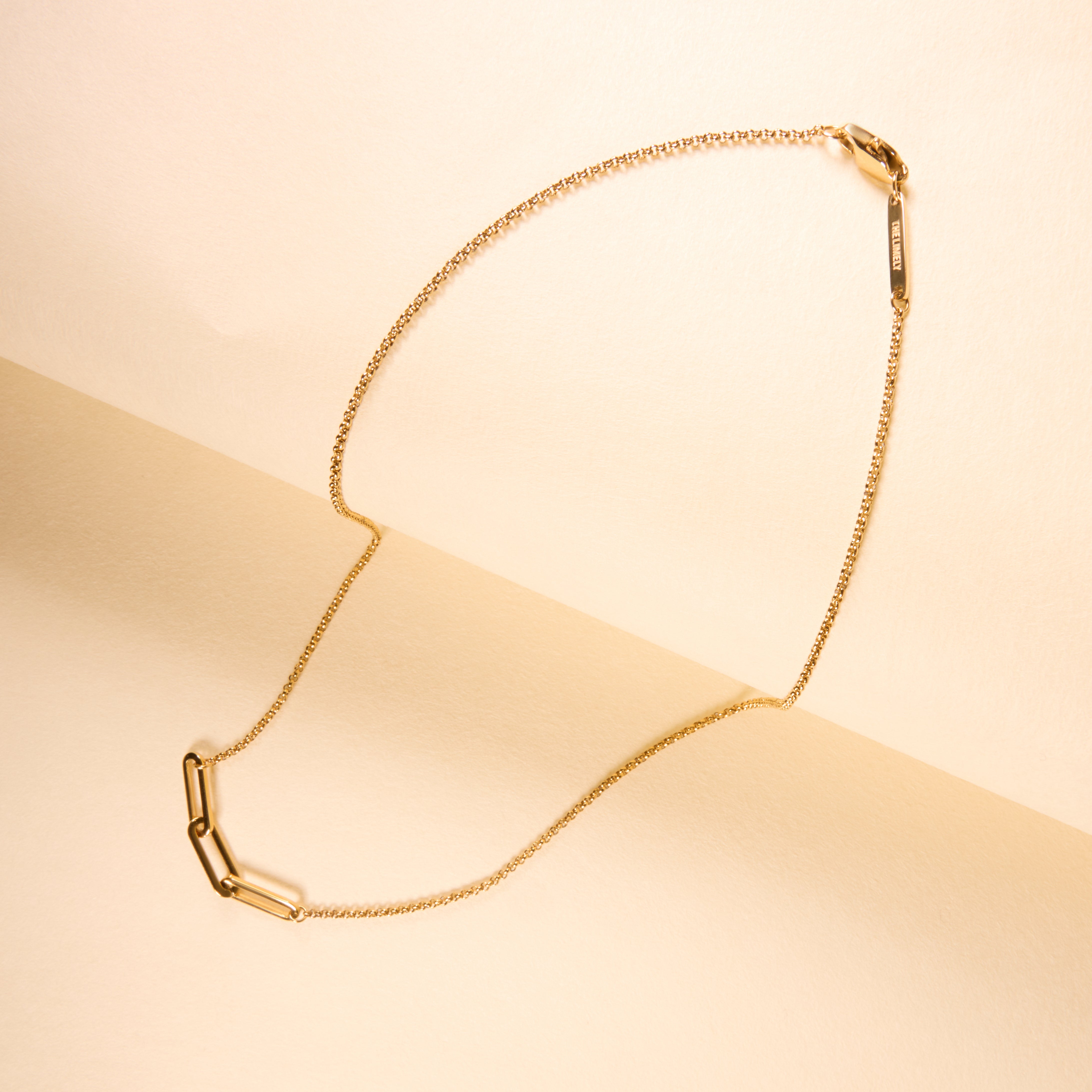 Point Link Necklace