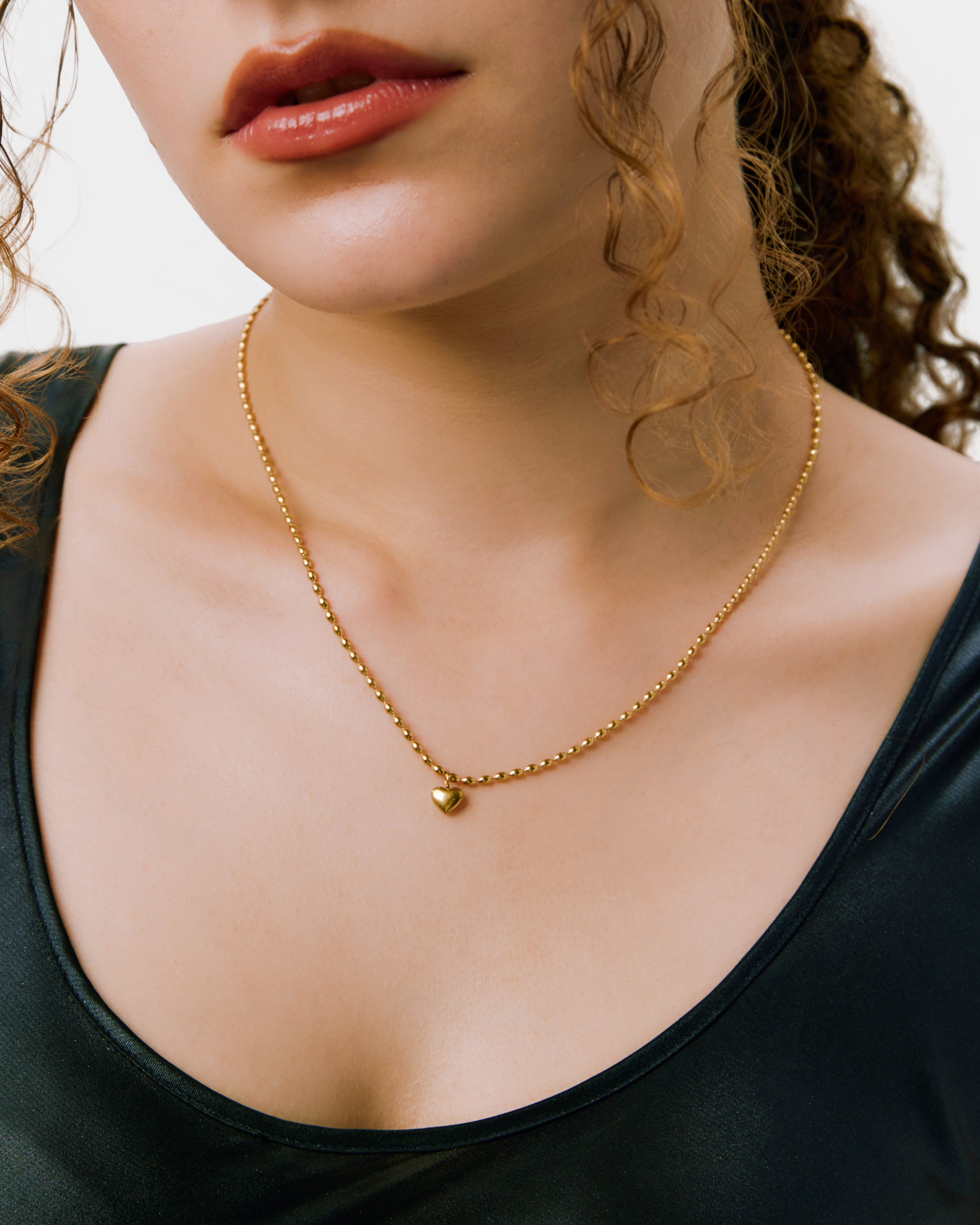 ball chain heart necklace