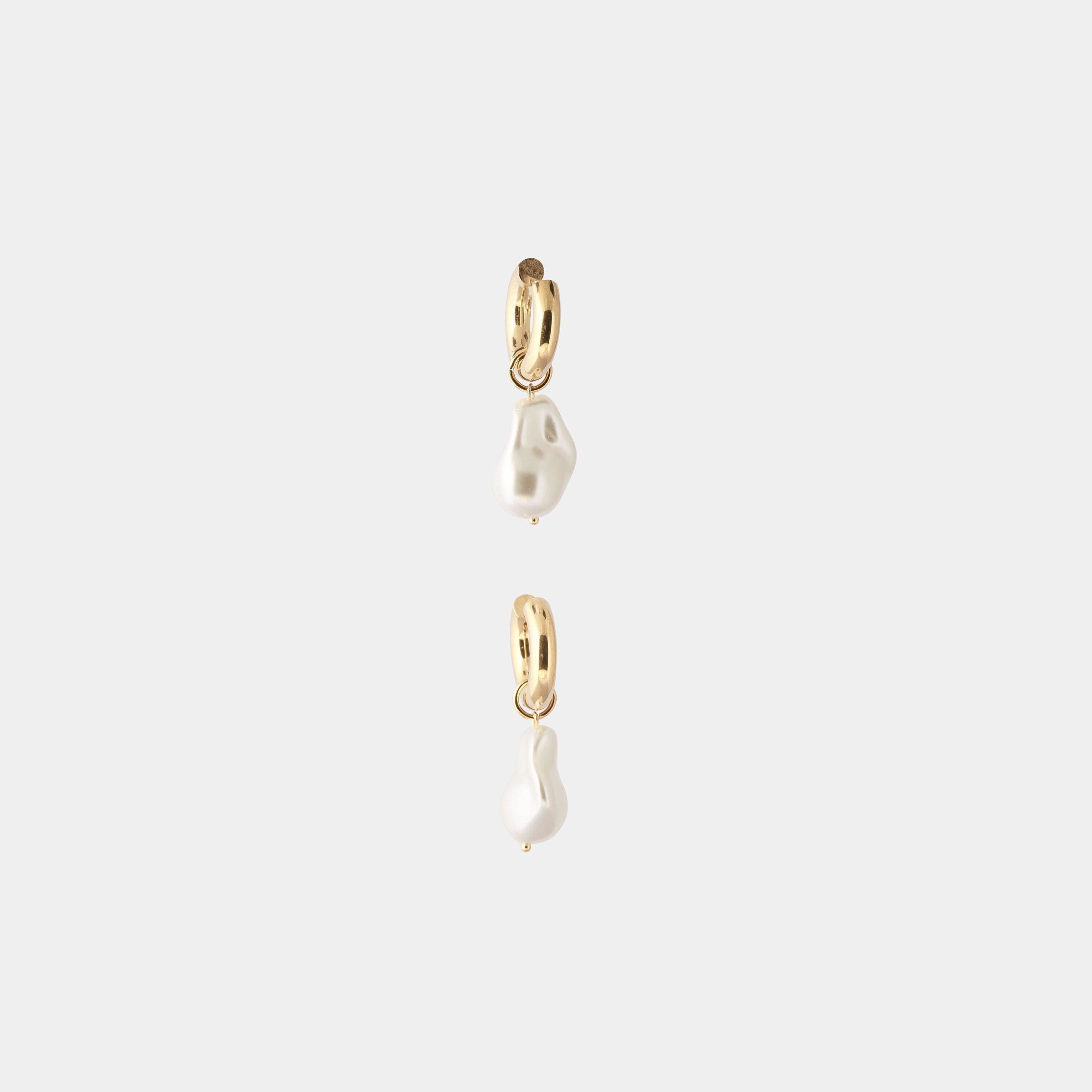 バロックピアス