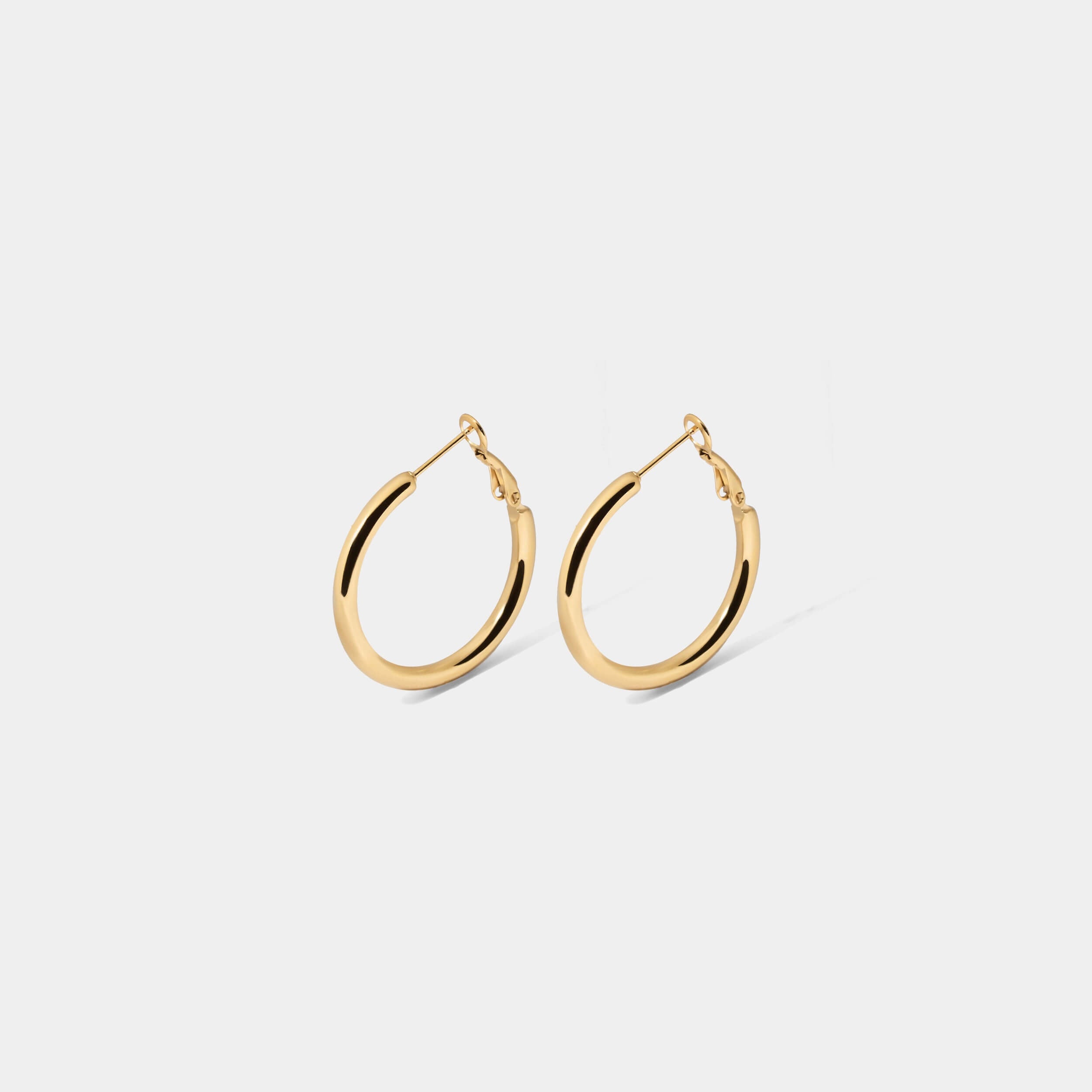 ベーシックフープピアス