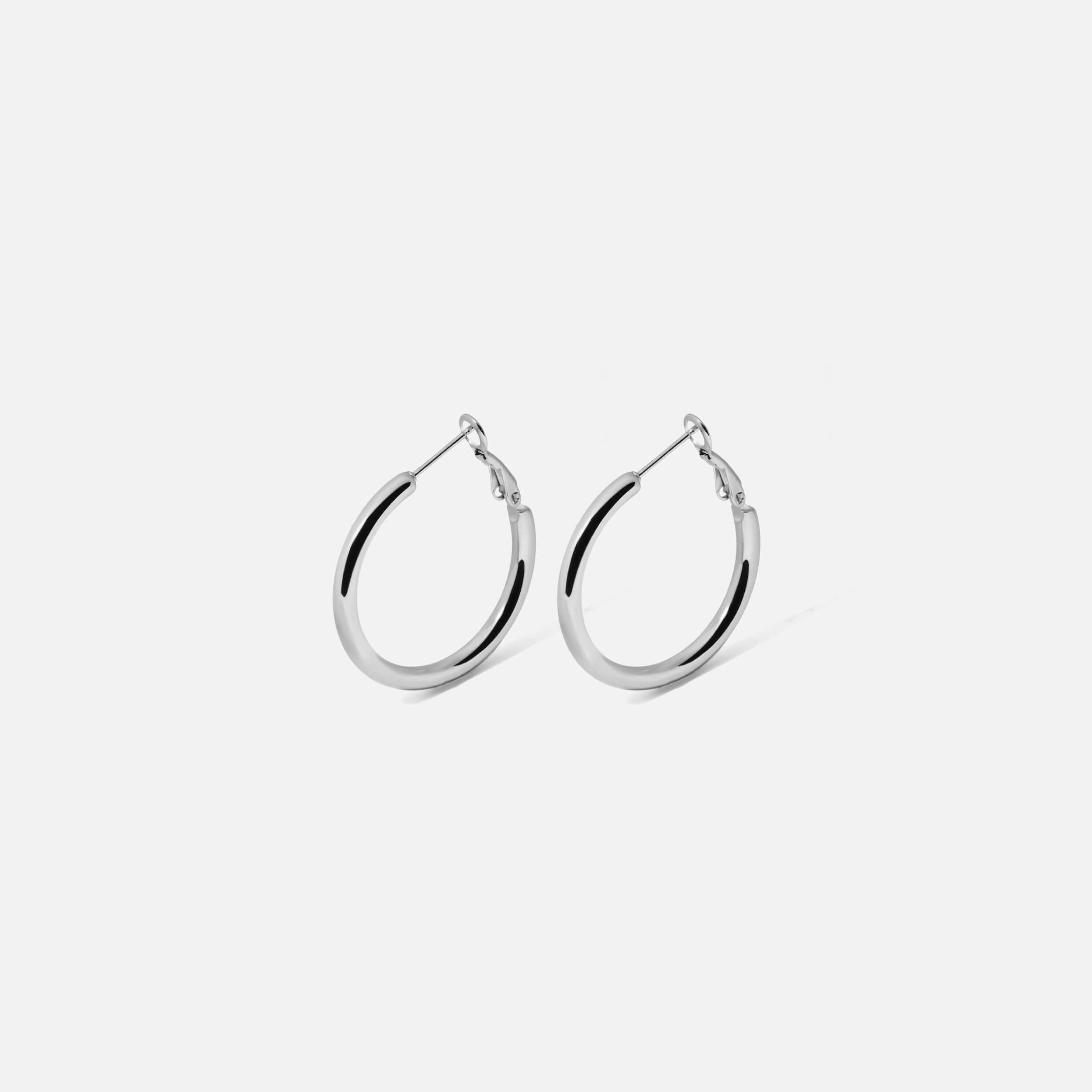 ベーシックフープピアス