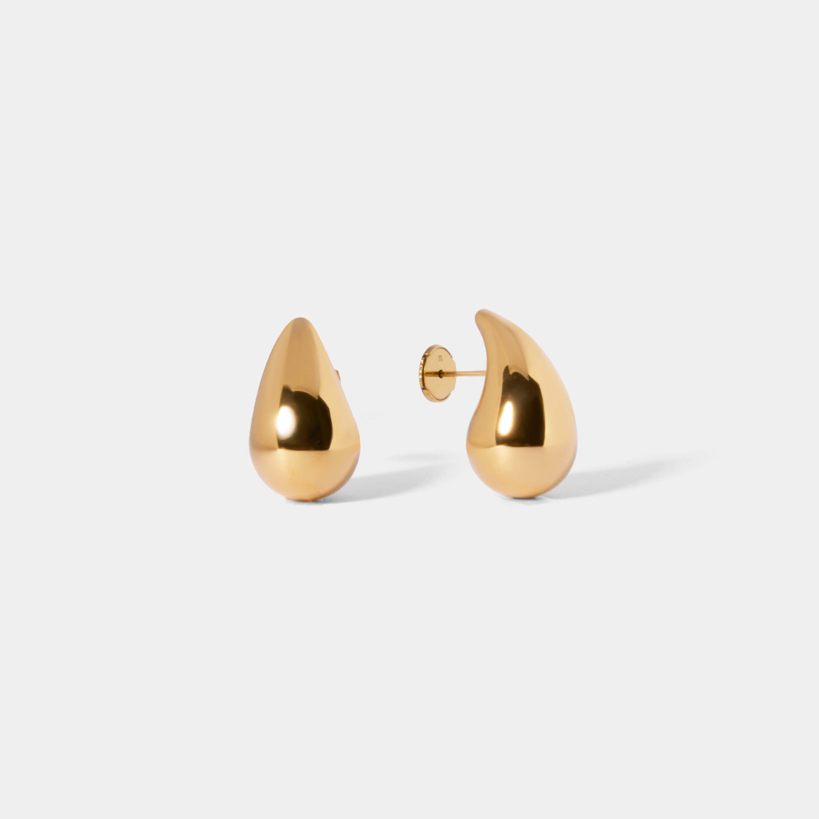 ボールドドロップピアス