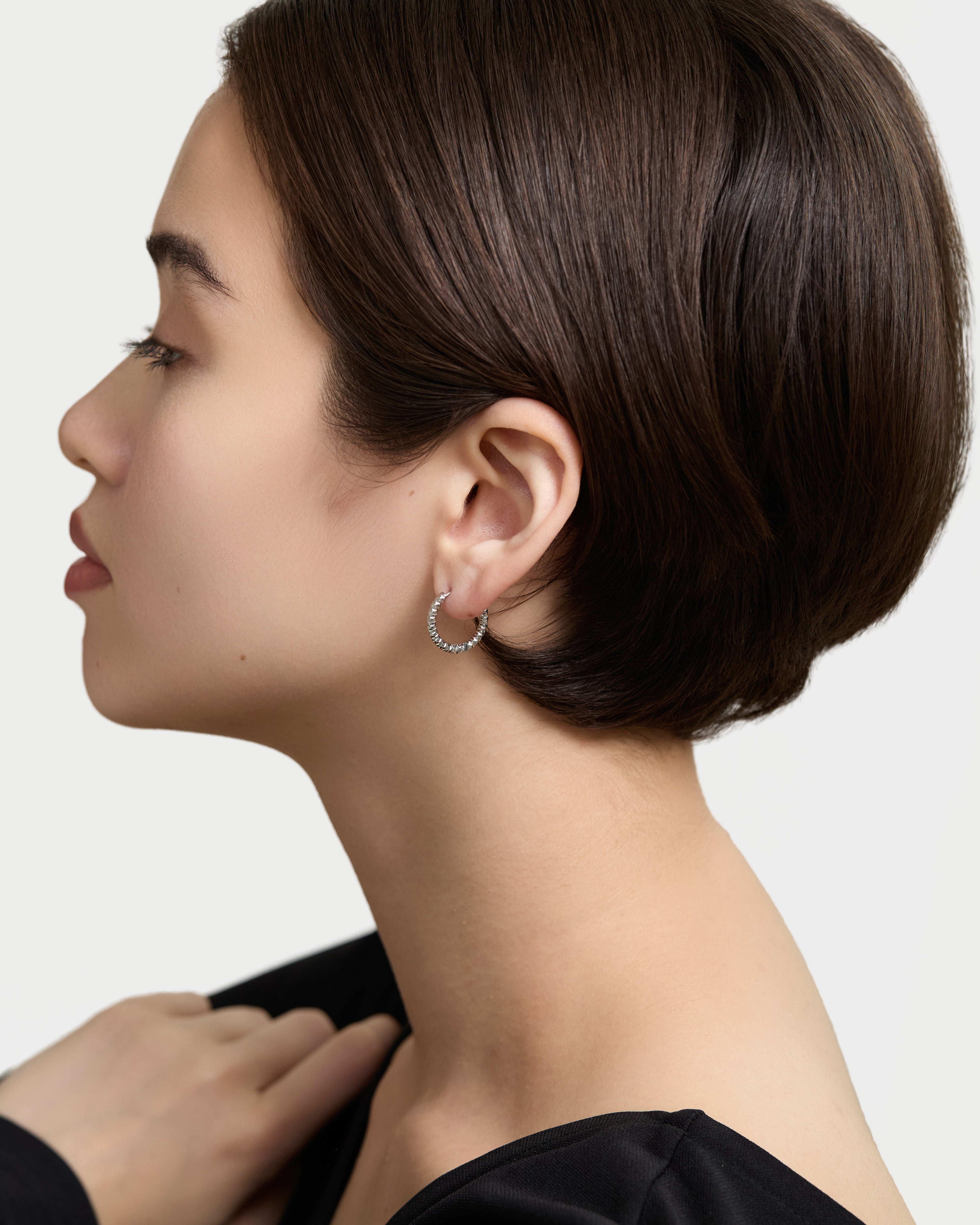 Crushed hoop earrings - Silver