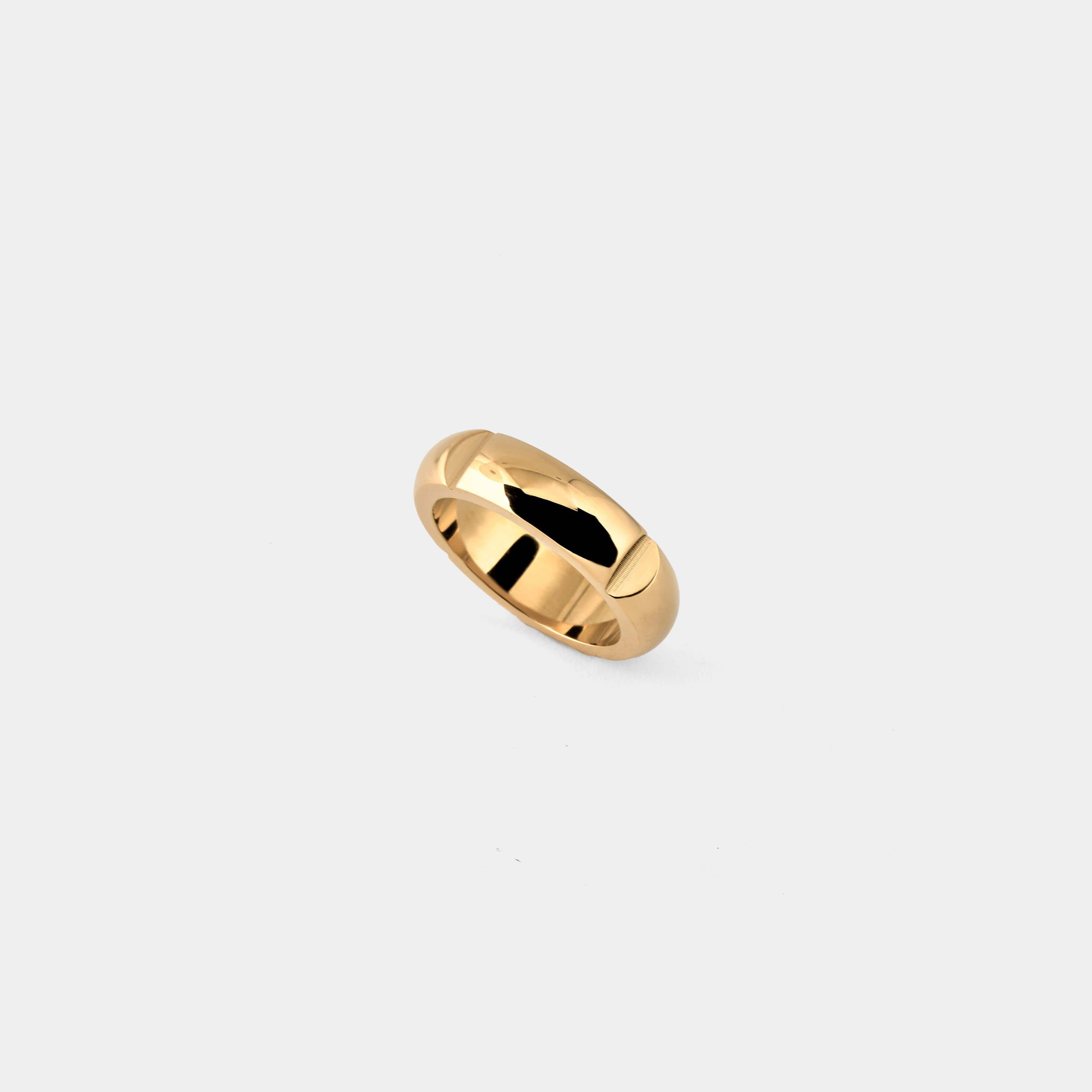 Cut Ring