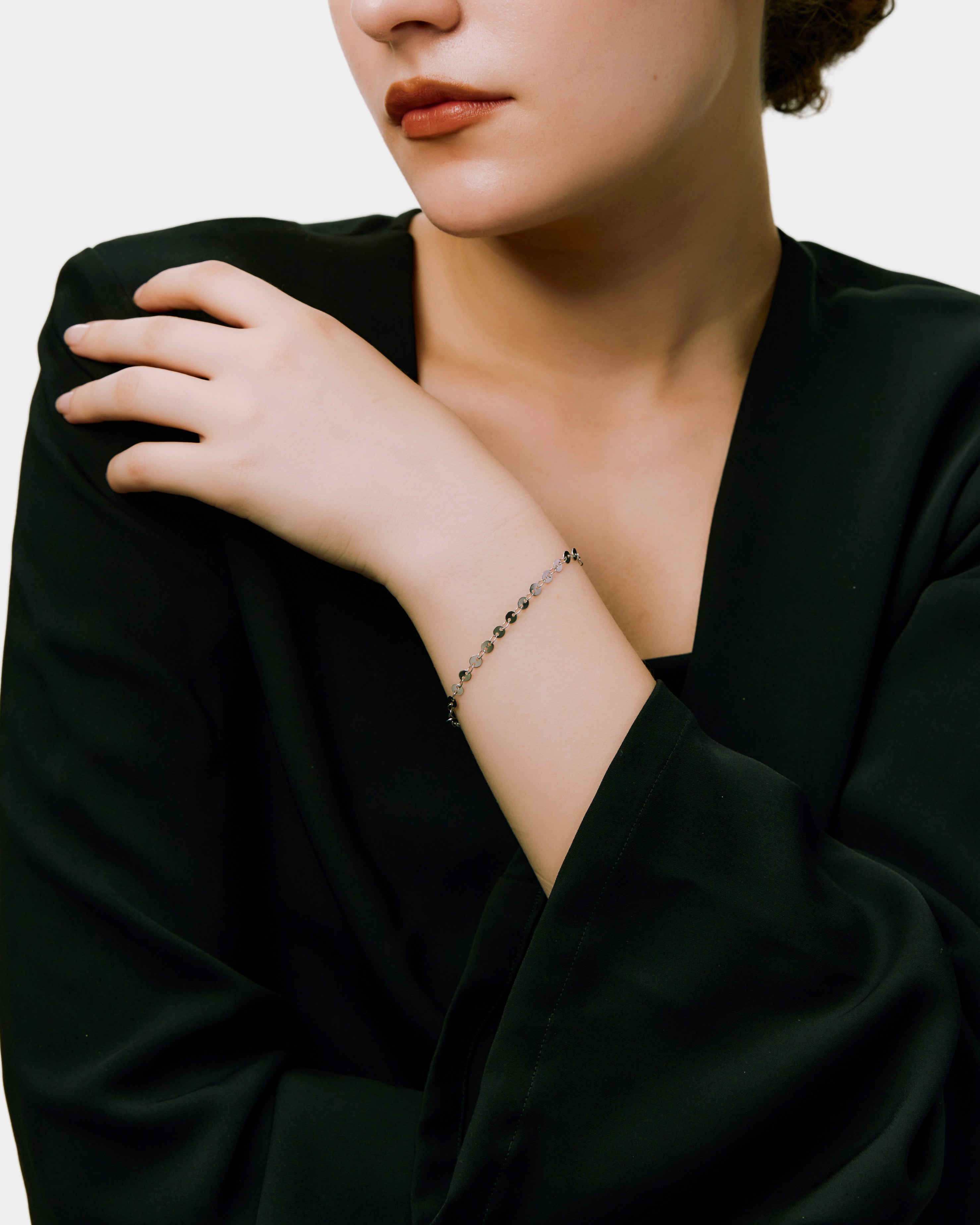 Dainty Disc Bracelet - Silver