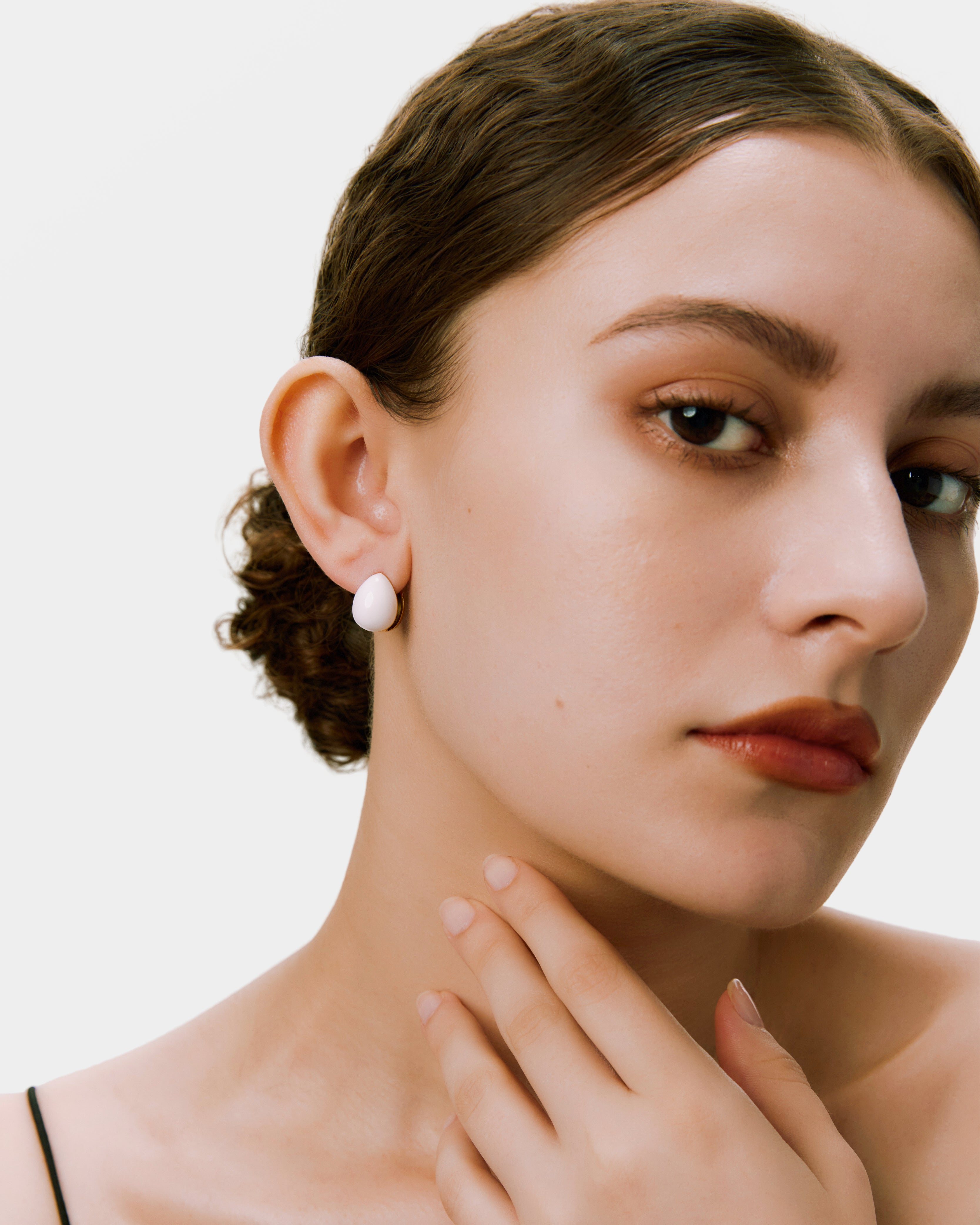 エナメルドロップピアス