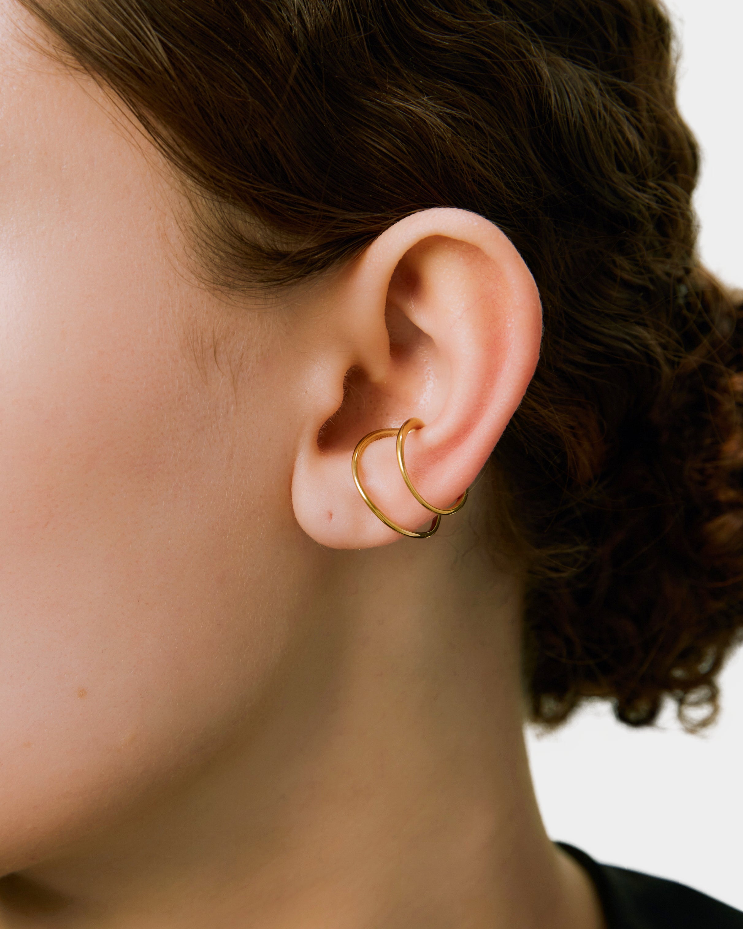 Faceted Hooked Ear Cuff