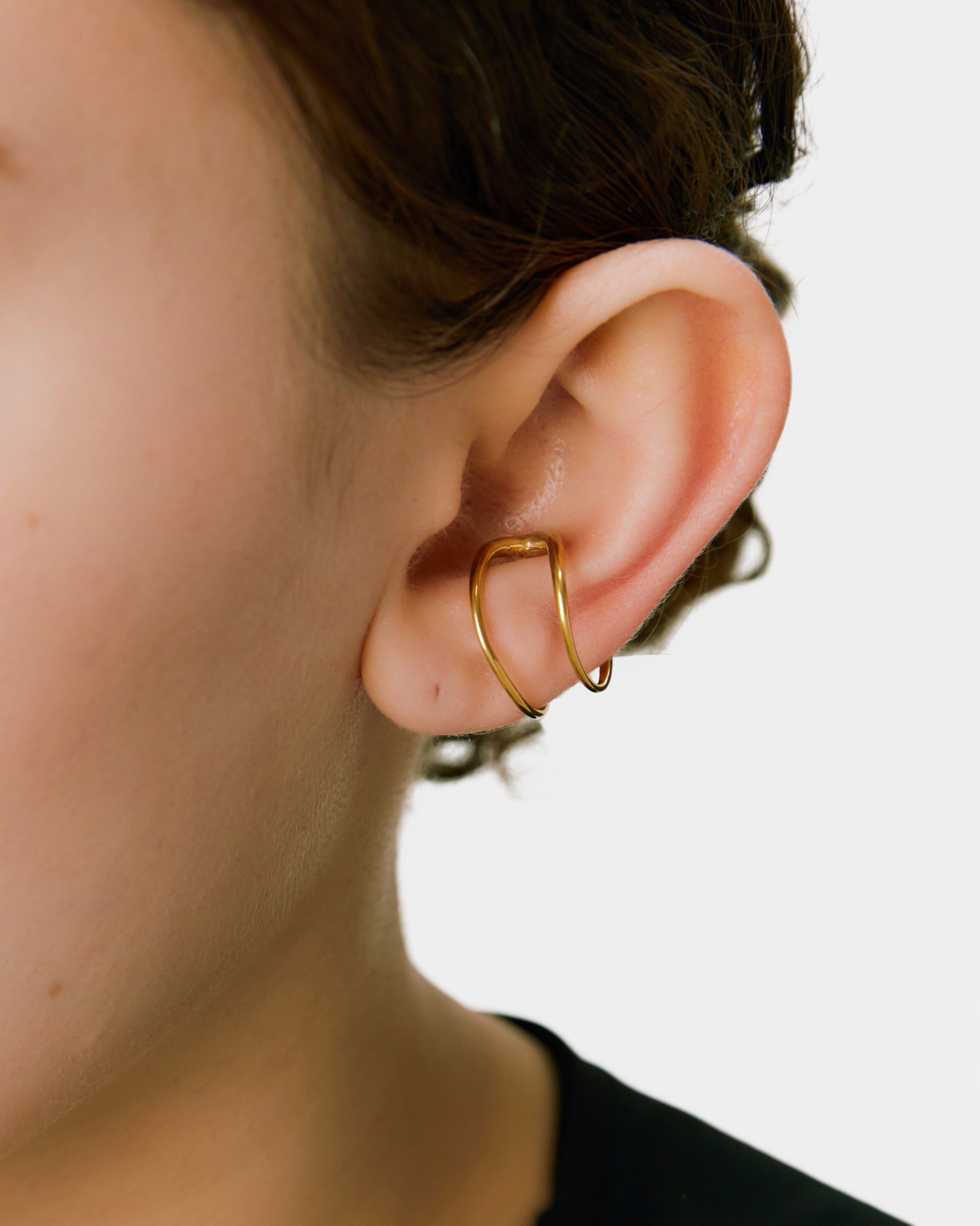 Faceted Hooked Ear Cuff