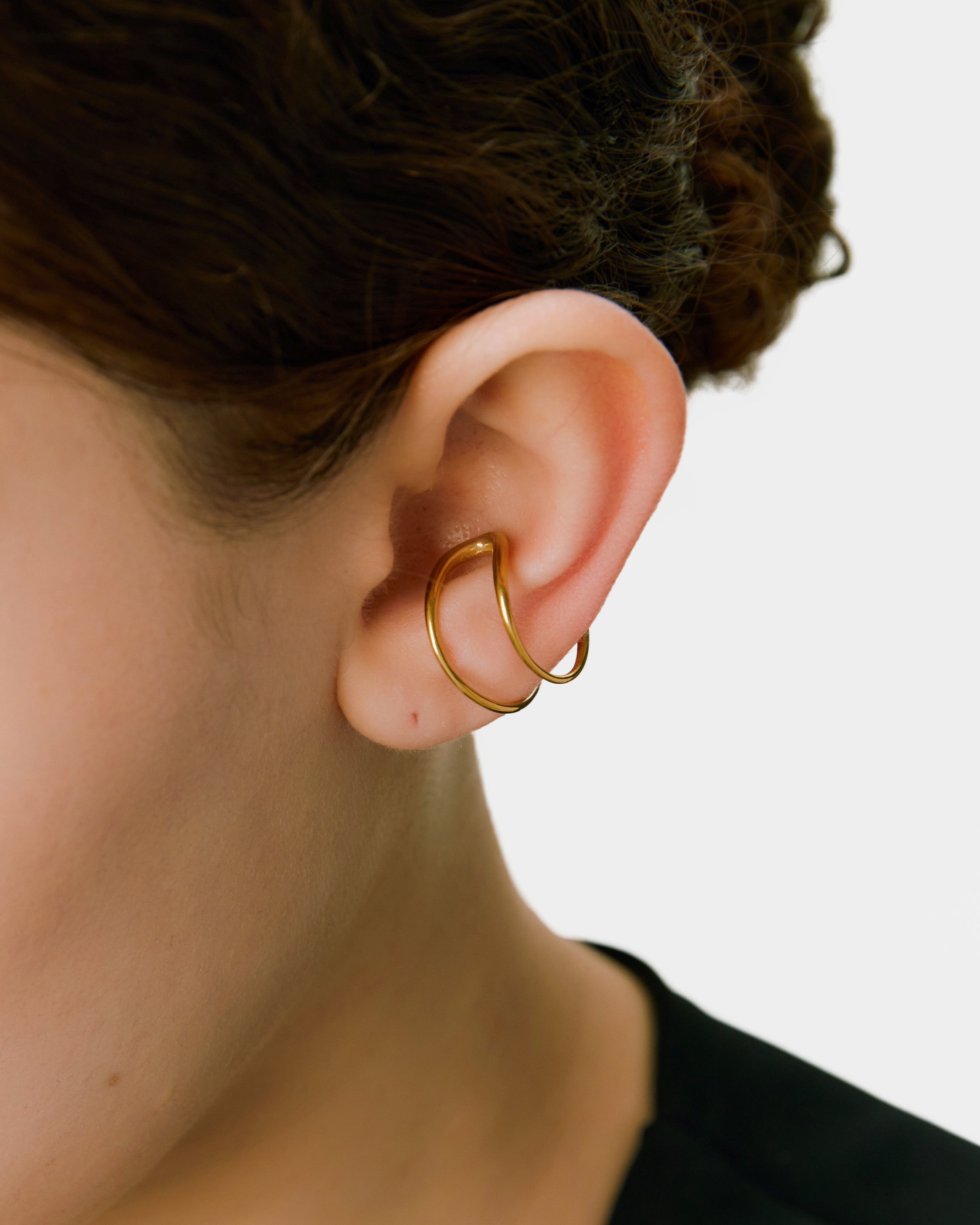 Faceted Hooked Ear Cuff