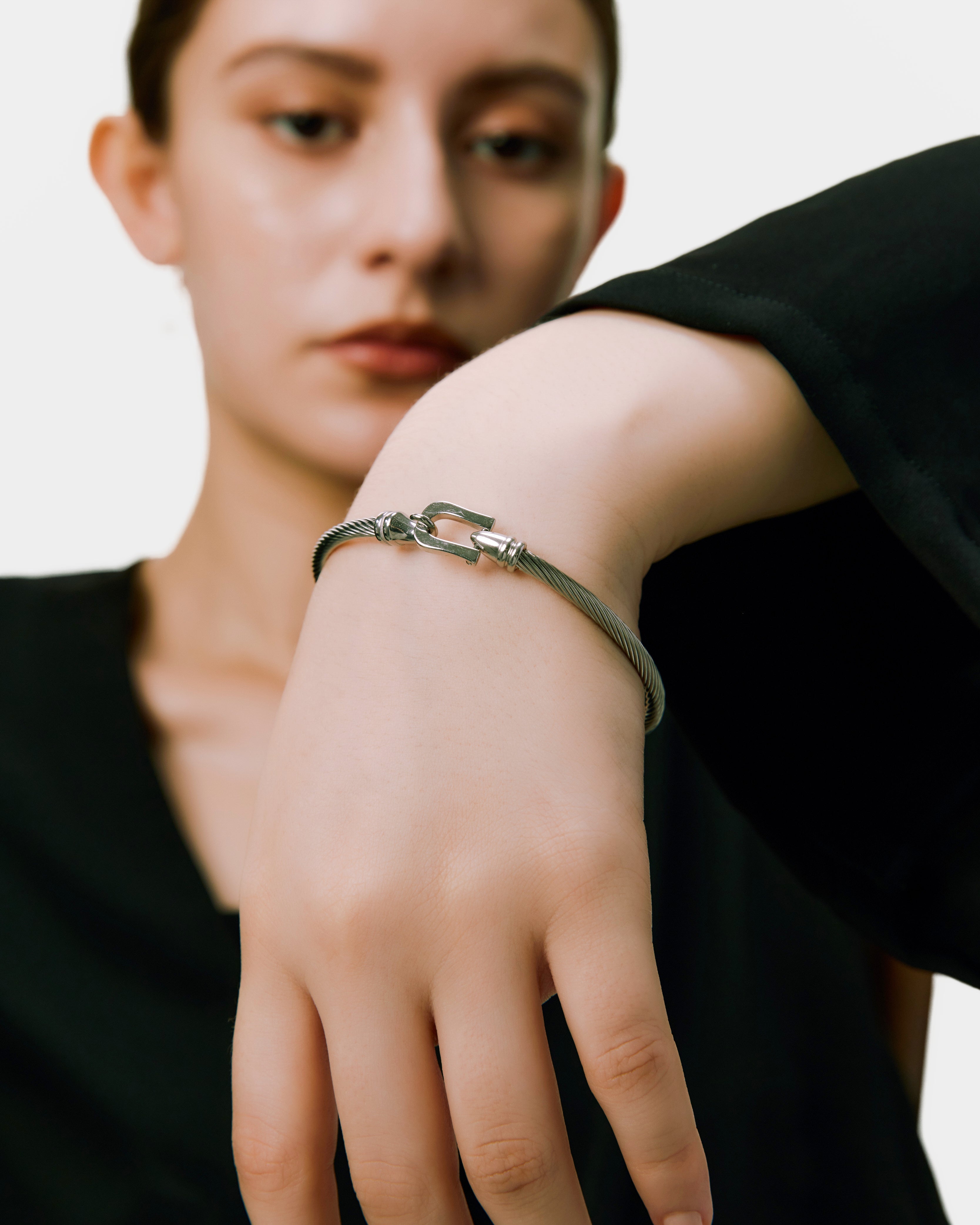 Horseshoe Bangle - Silver