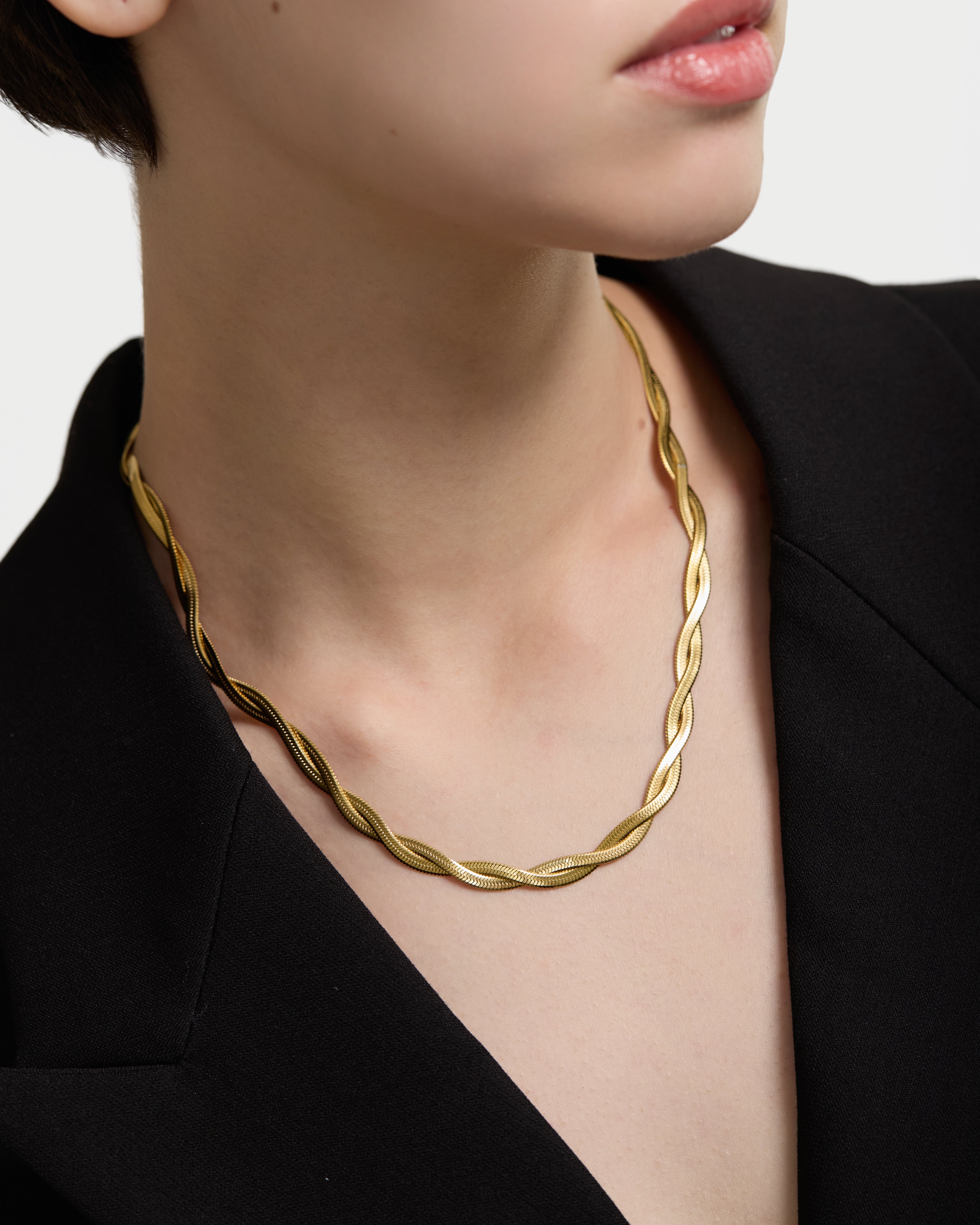 Intertwined Necklace