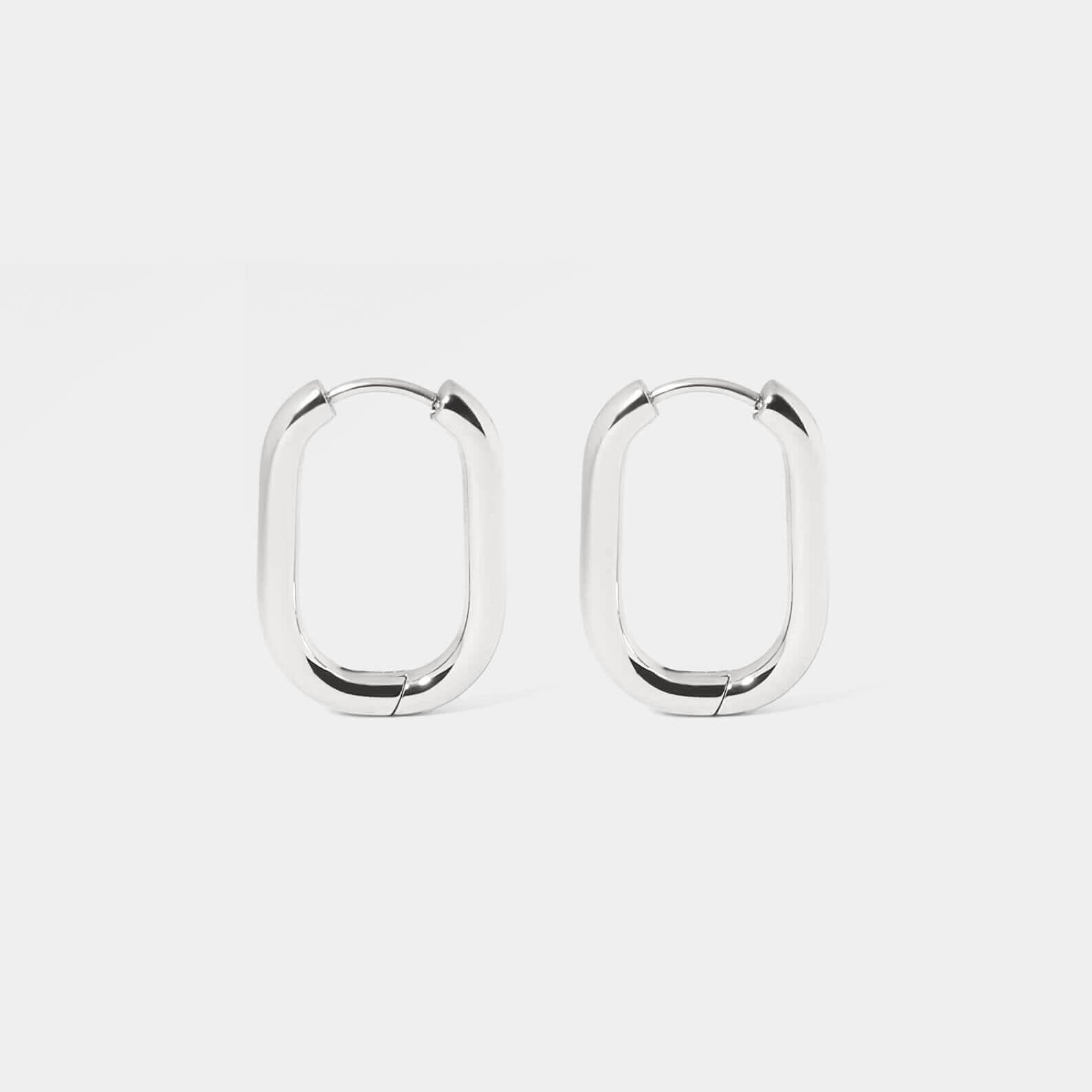 ロックピアス