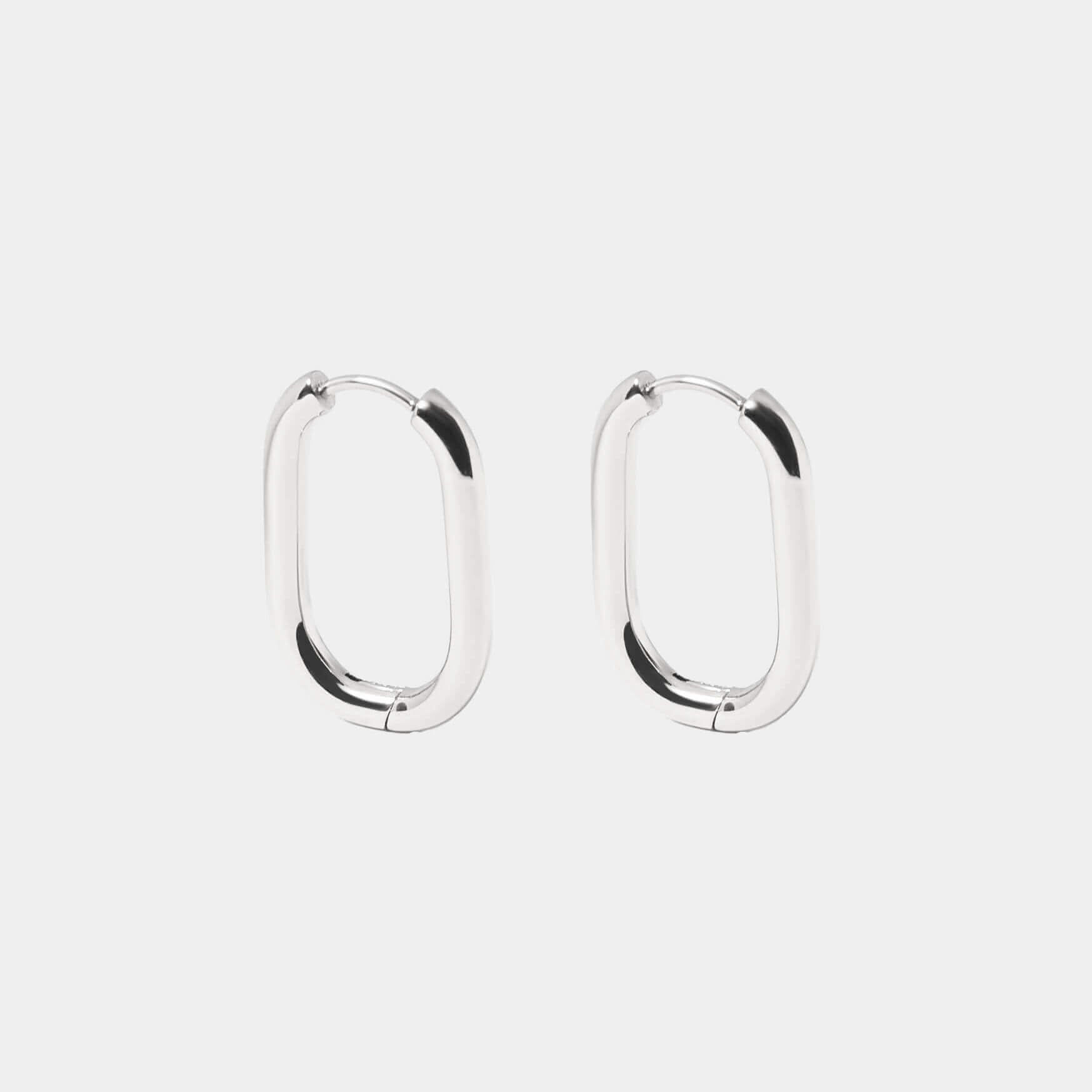 ロックピアス