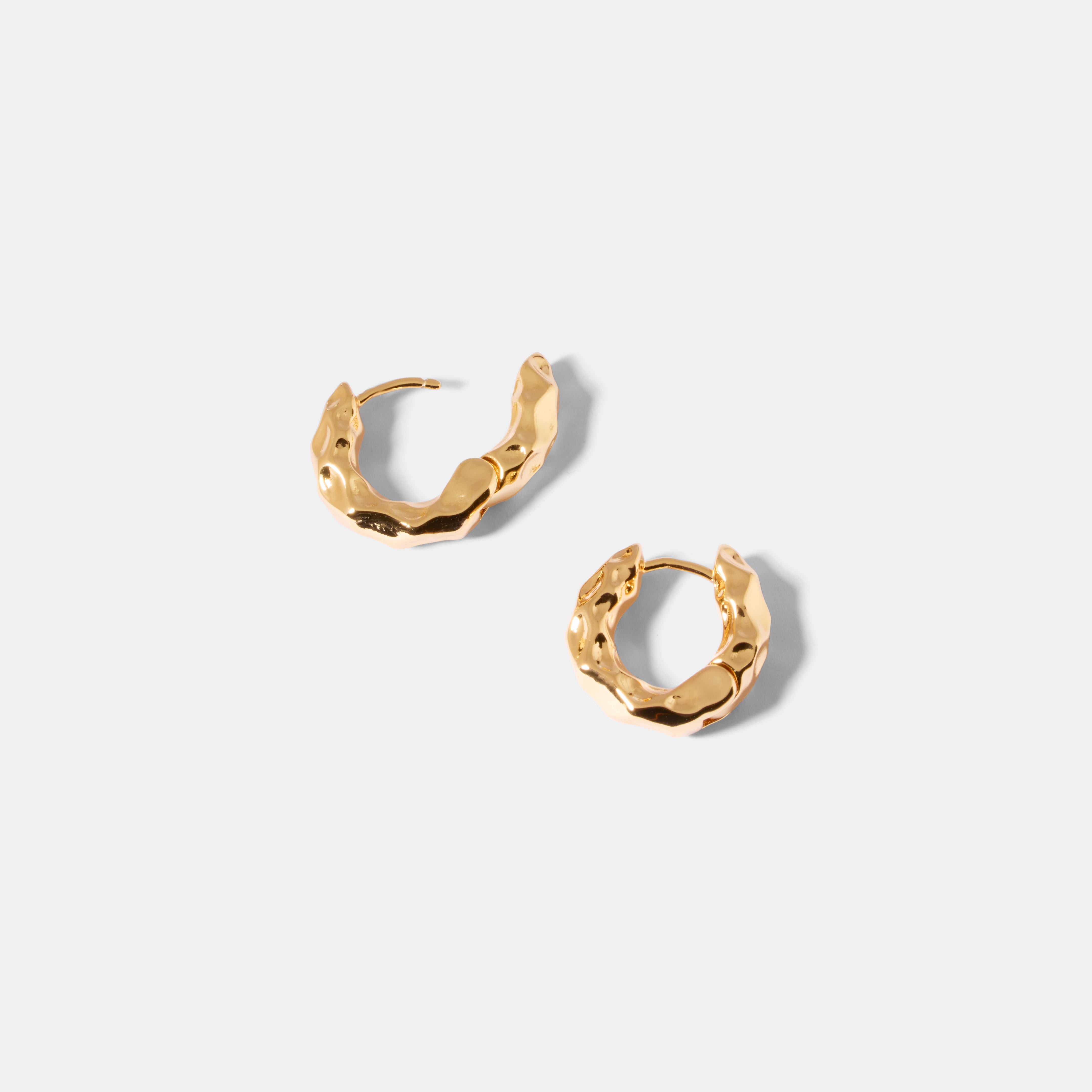 モルテンフープピアス