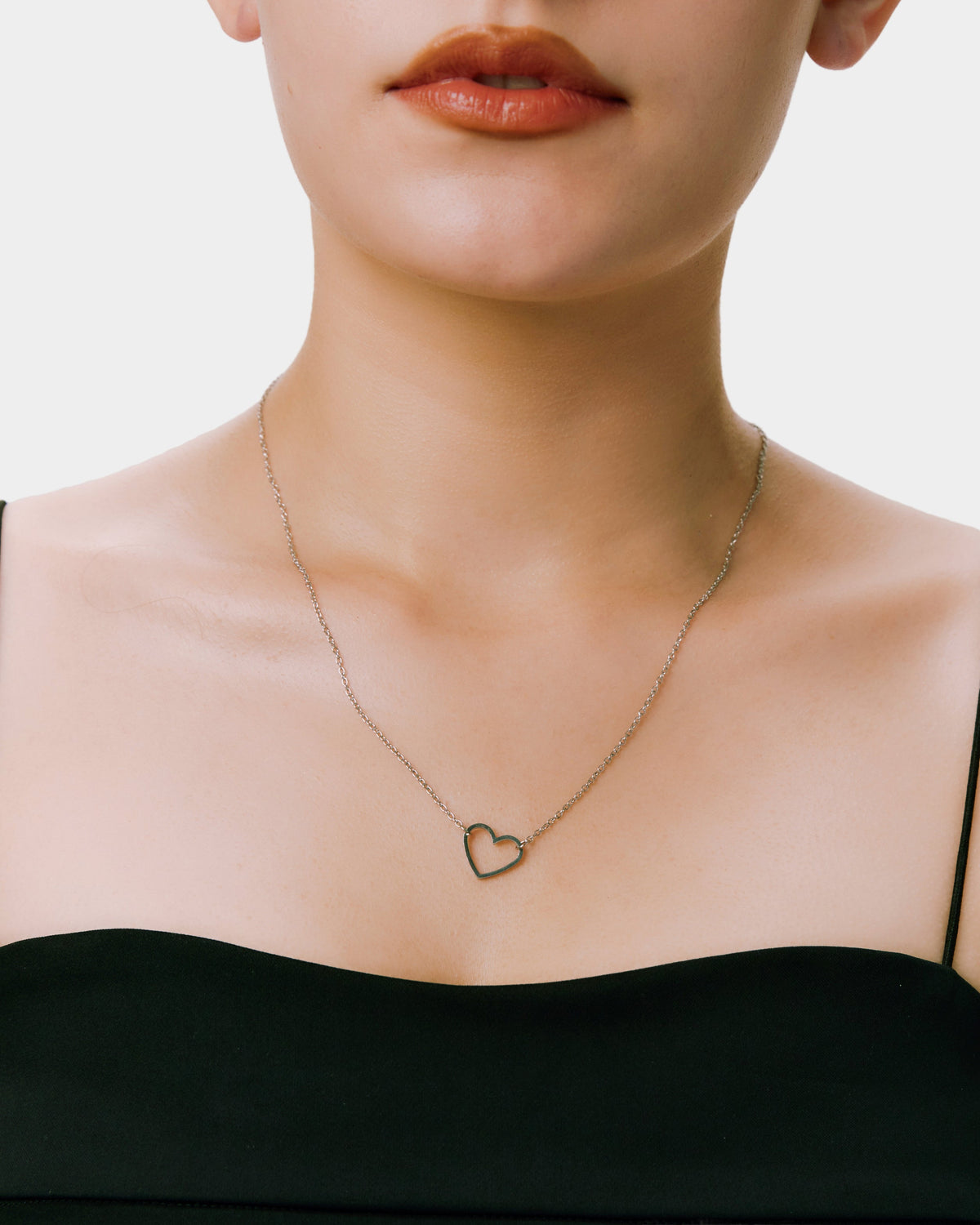 Simple Heart Necklace - Silver