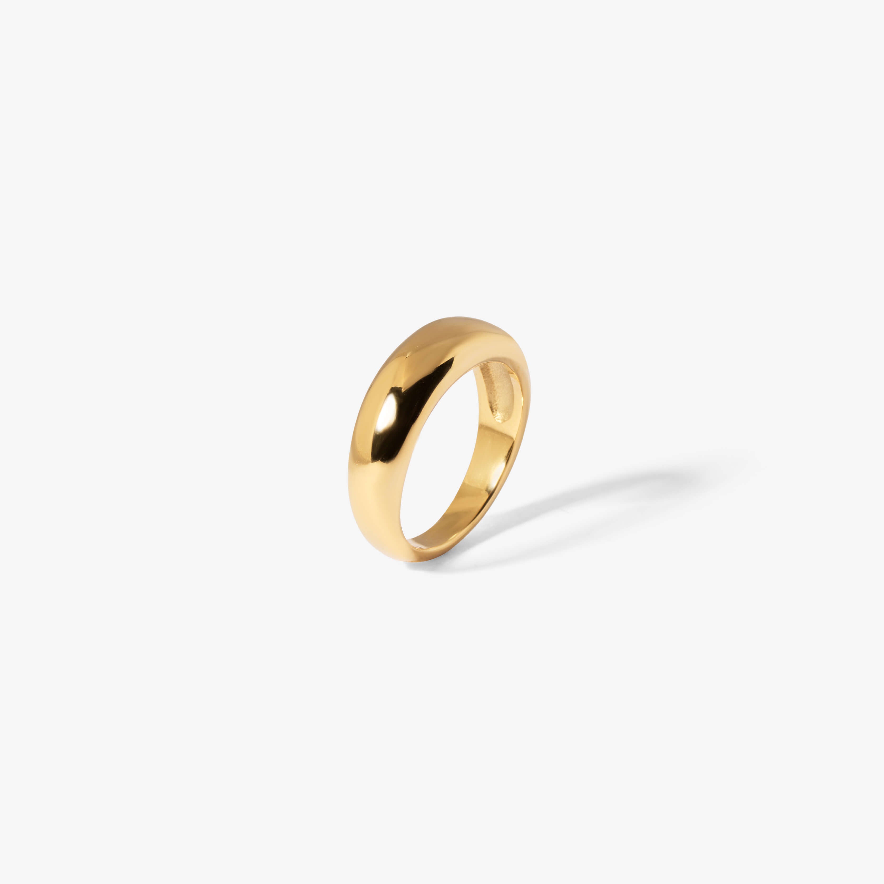 Simple round ring