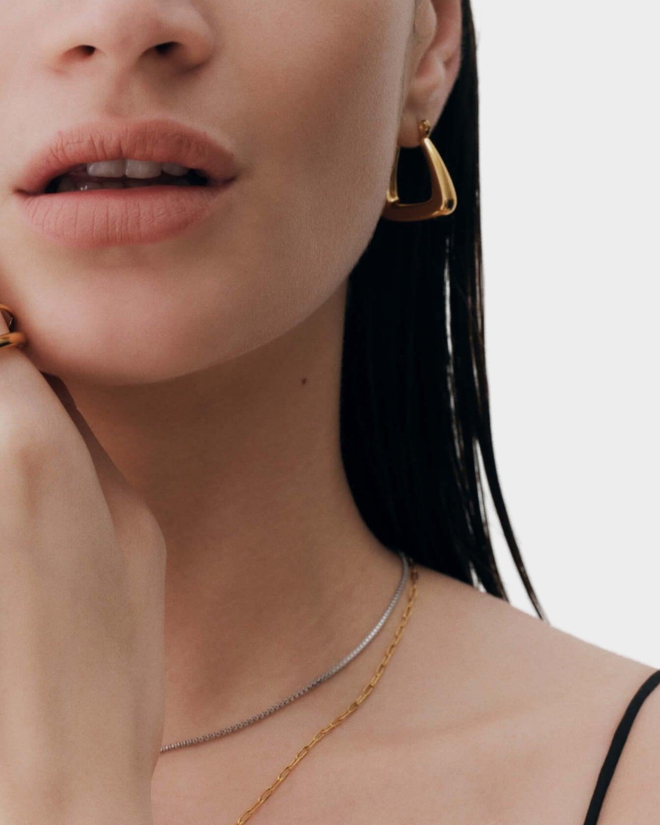 Slim Venetian Chain Necklace