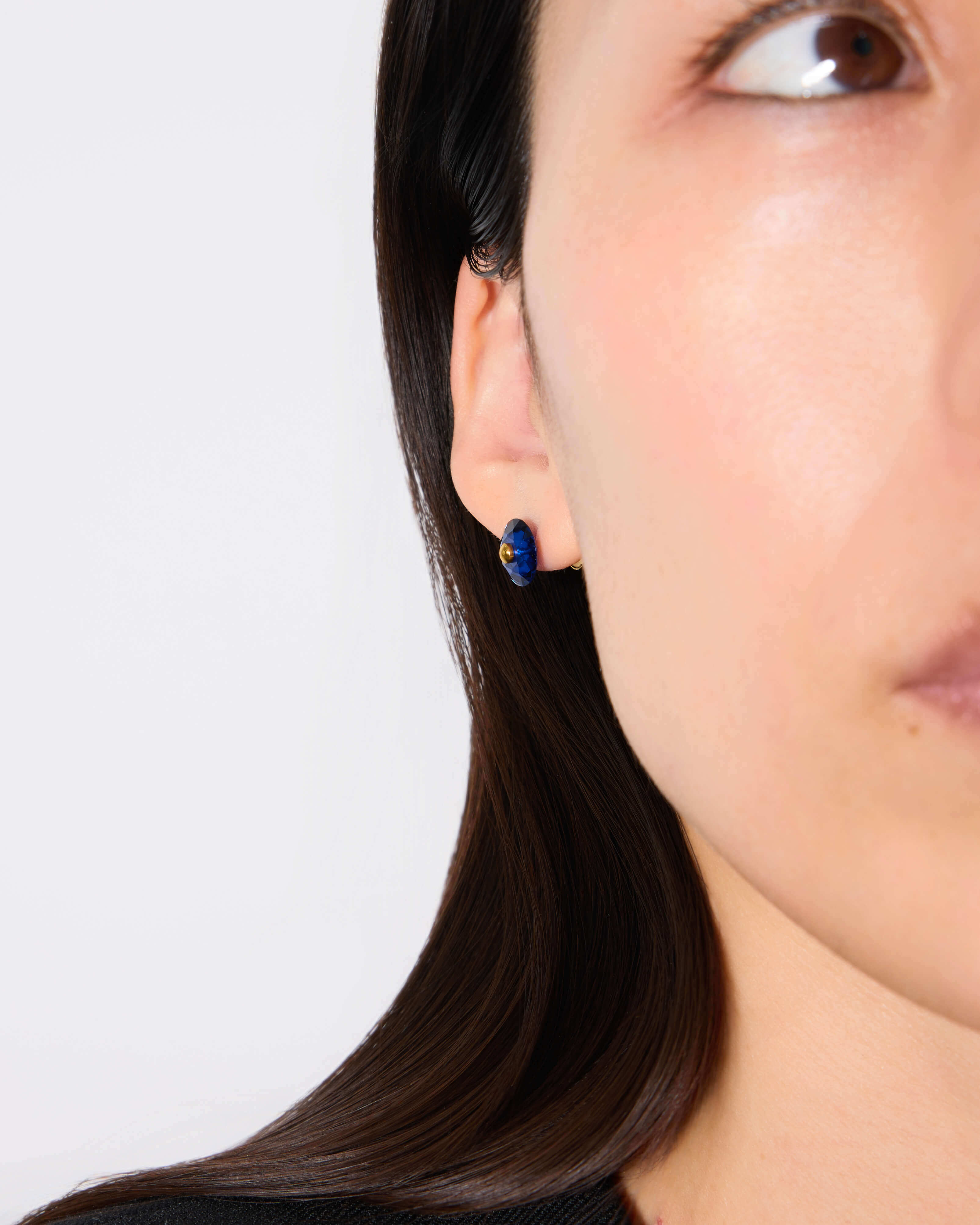 ストーンスタッドピアス