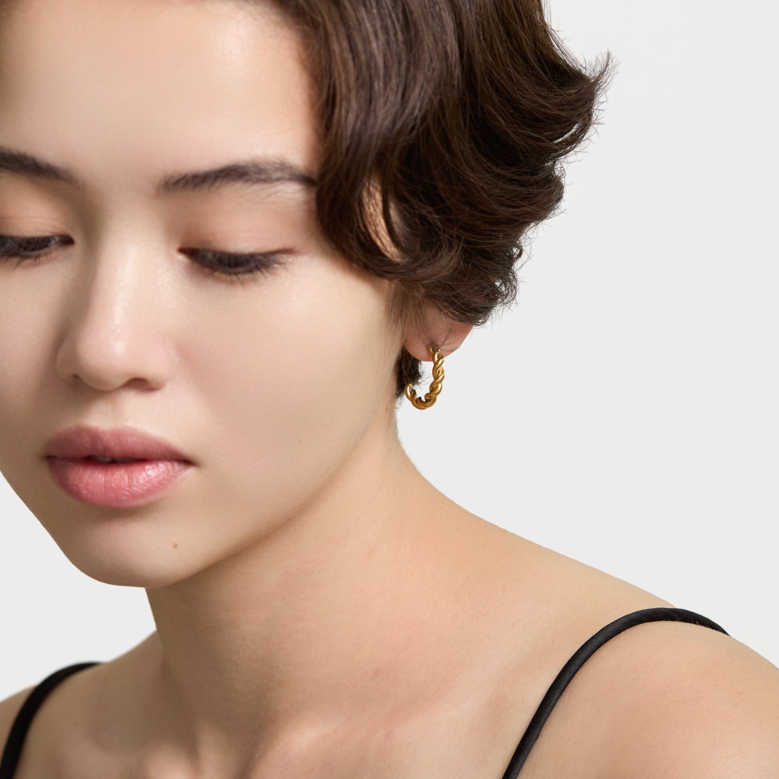 Twisted Curve Earrings