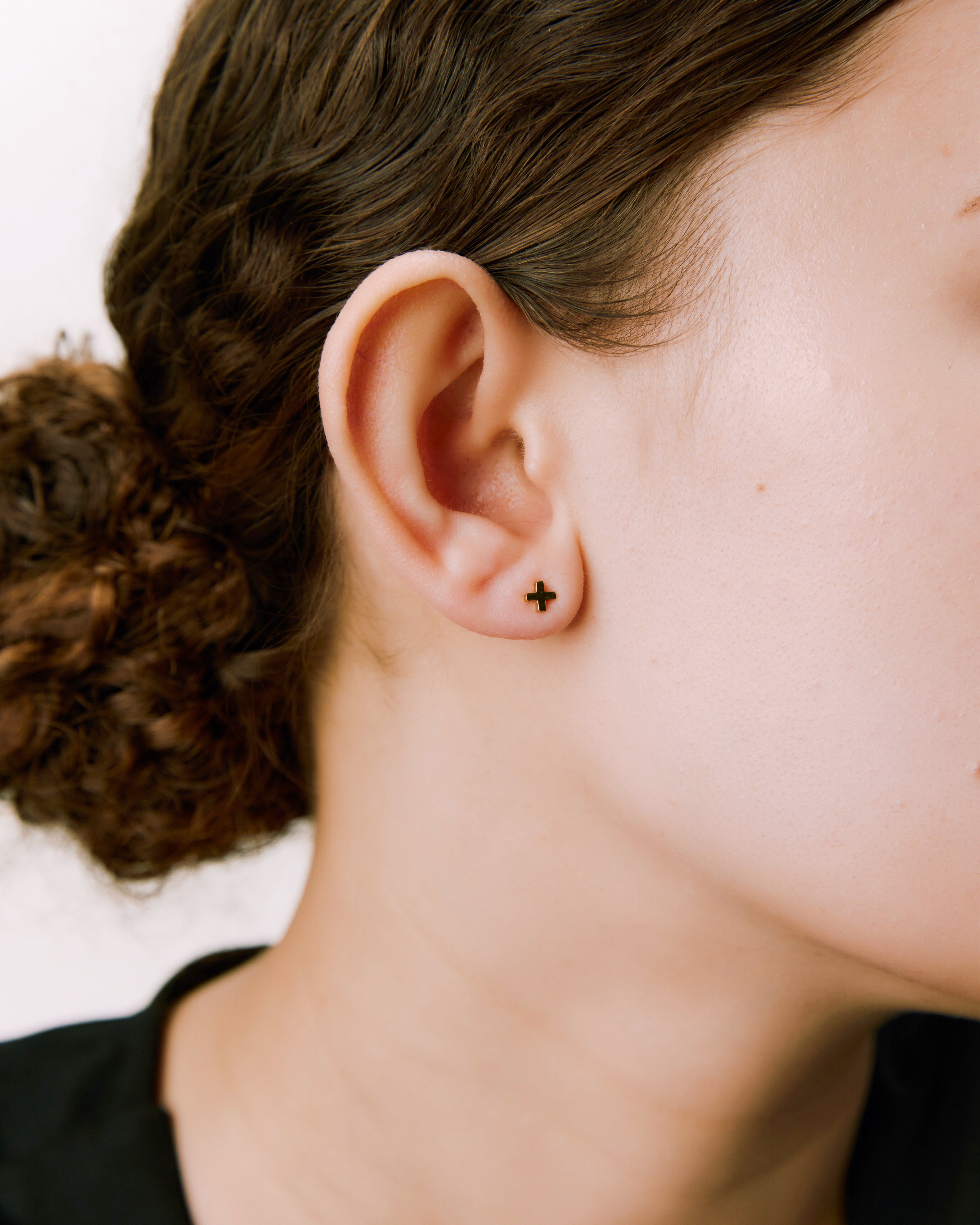 X Plus Piercing