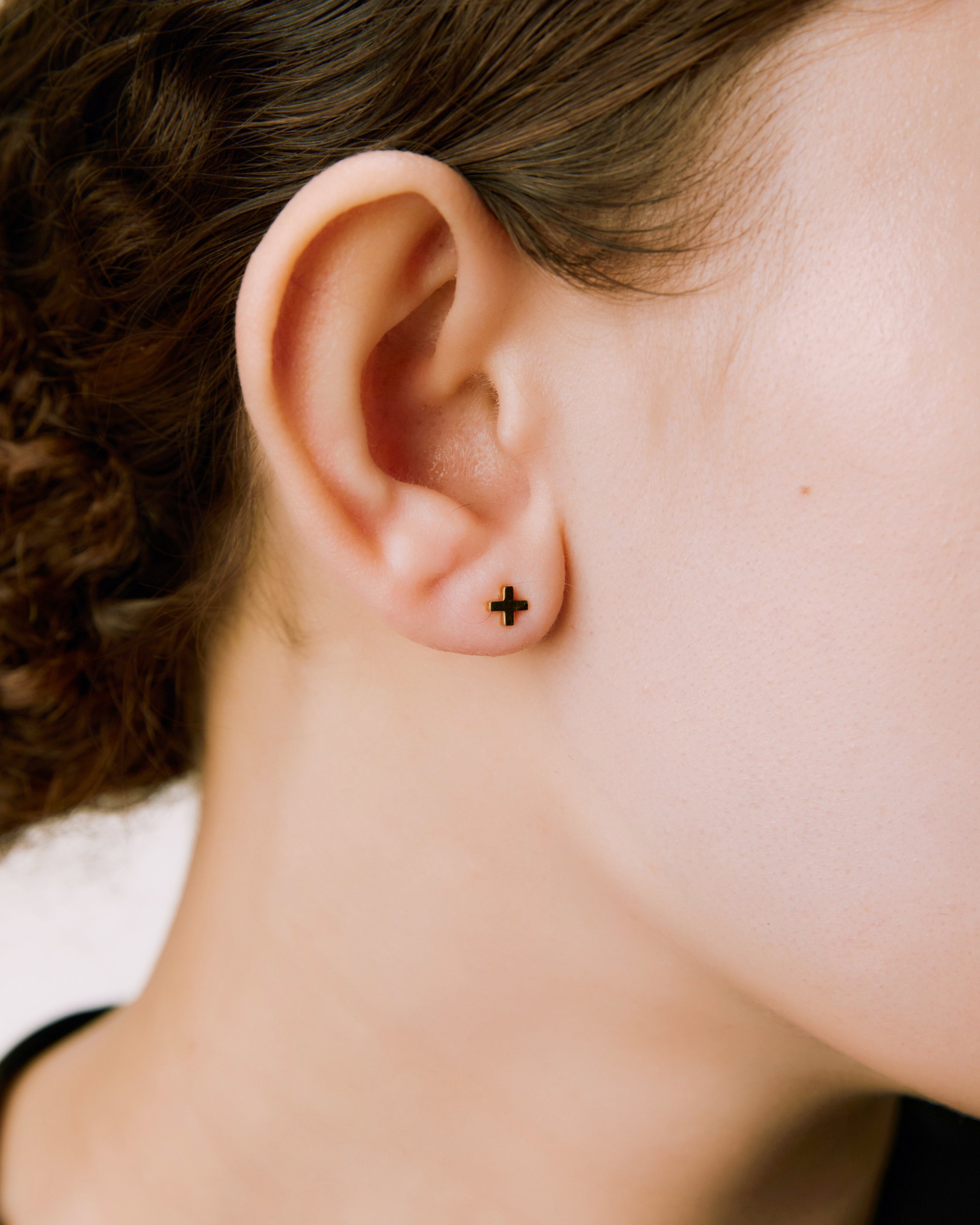 X Plus Piercing