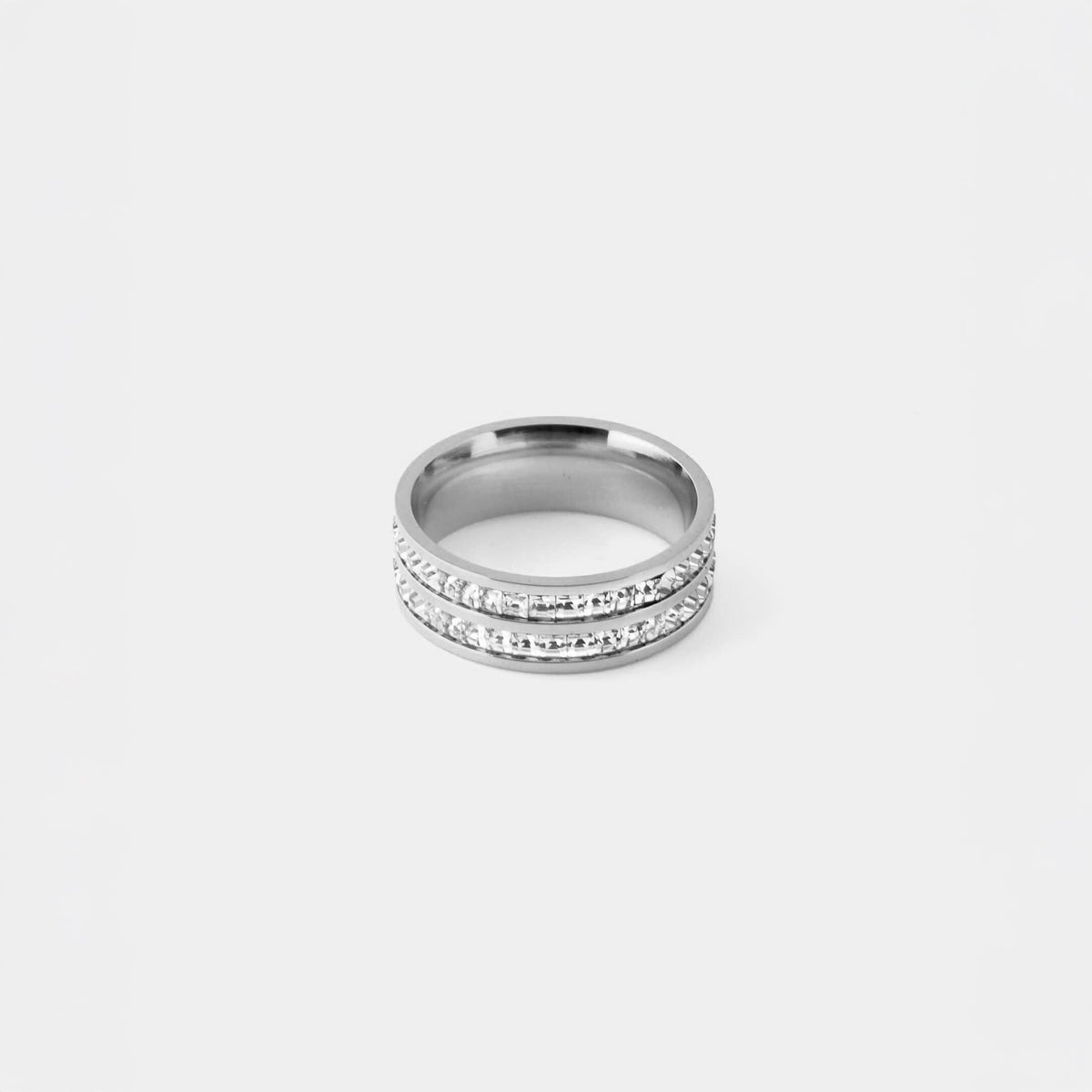 Zirconia Band Ring - Silver