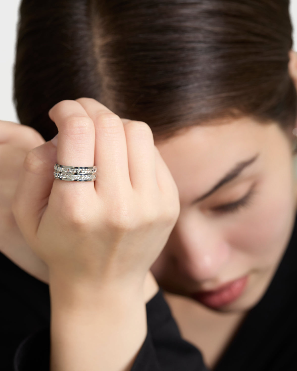 Zirconia Band Ring - Silver