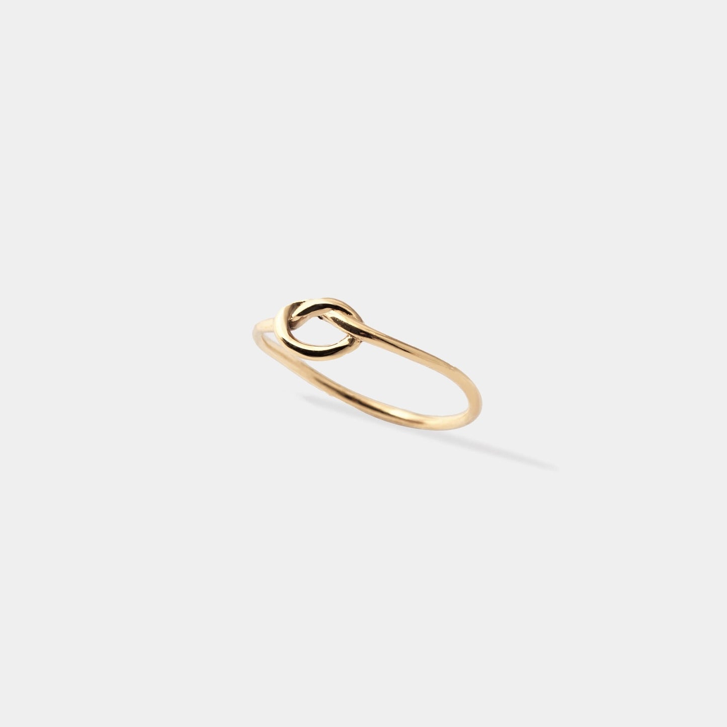 
                  
                    SLIM KNOT RING
                  
                