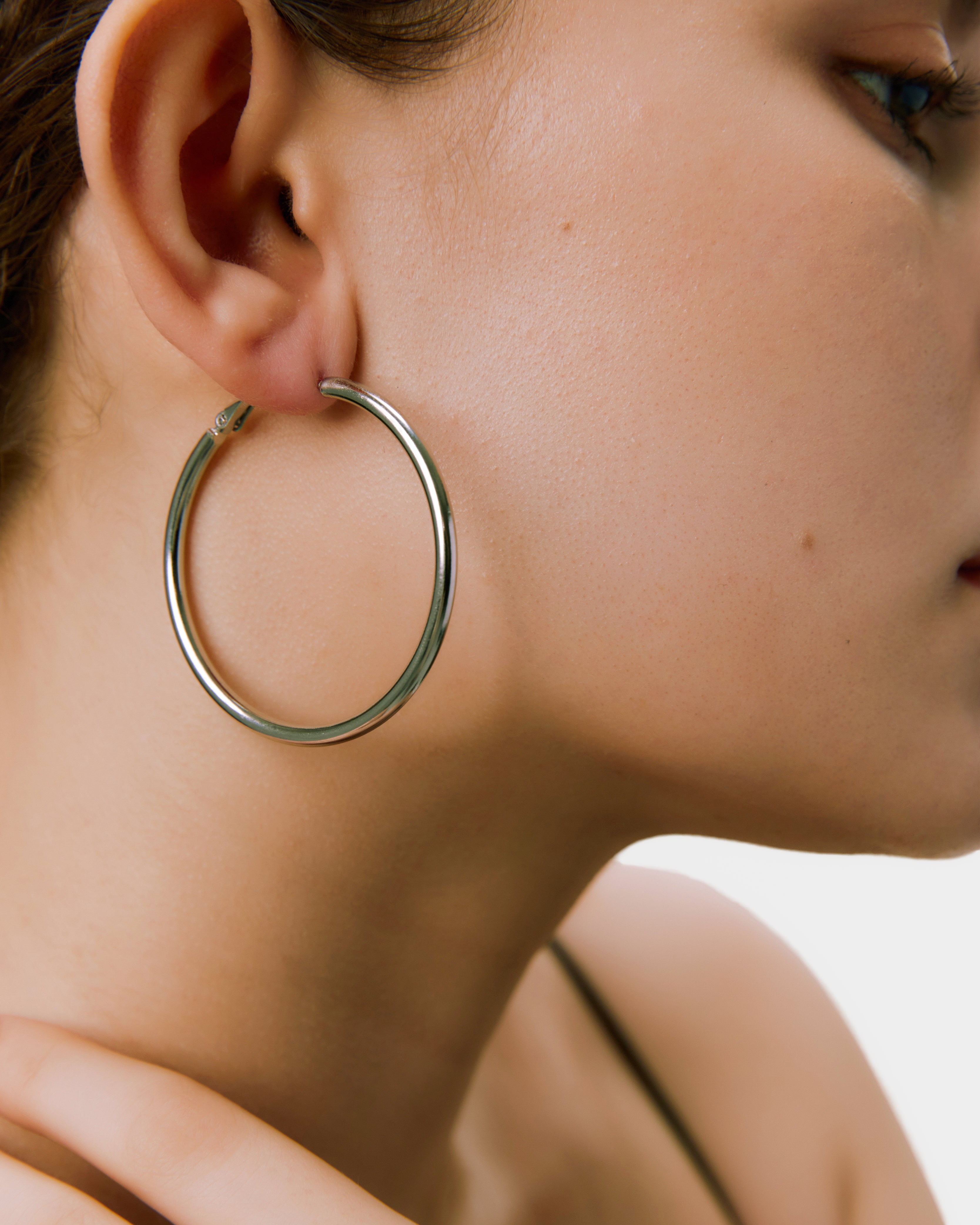 Basic Hoop Pierce - Silver