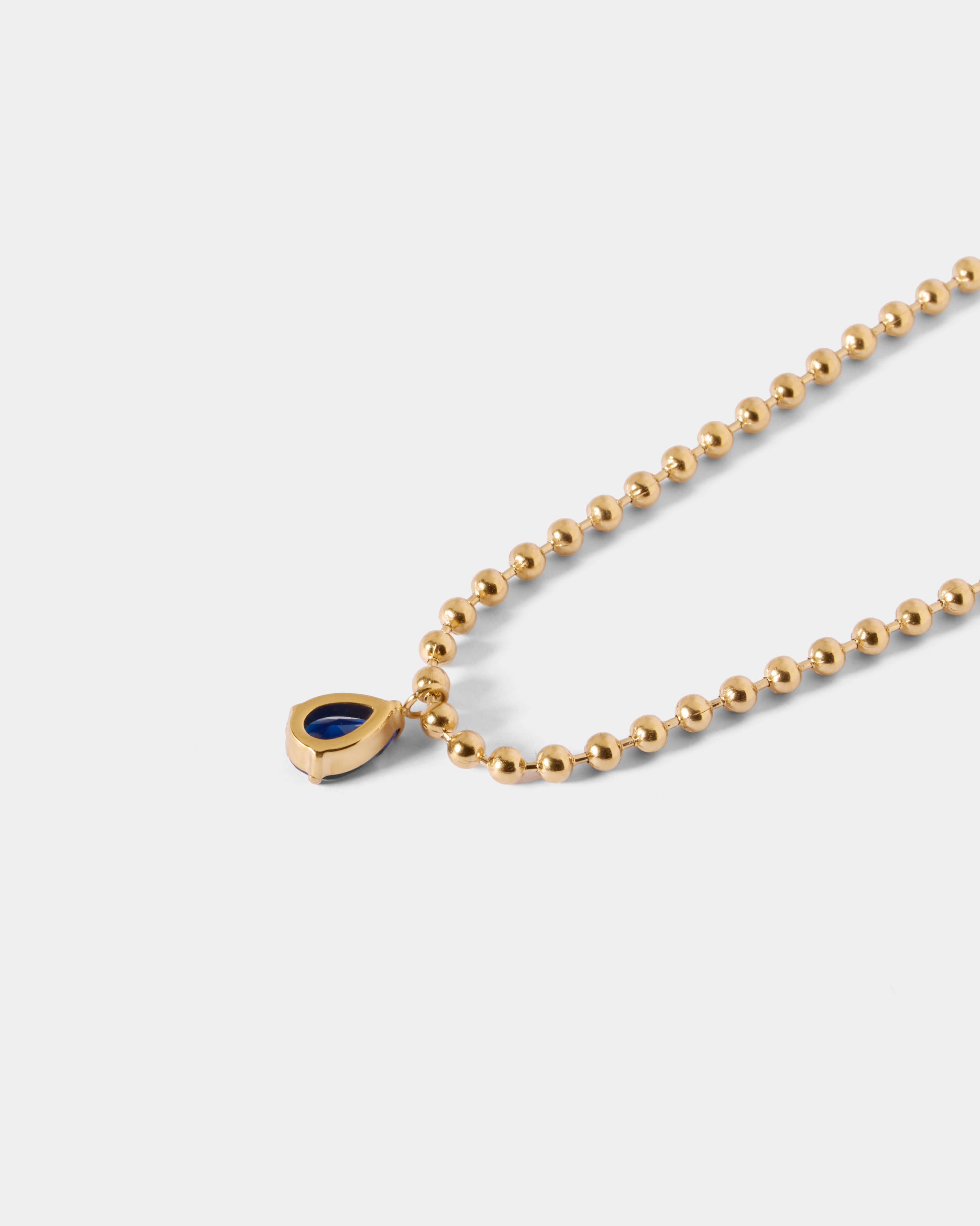 ブルービーズドロップネックレス