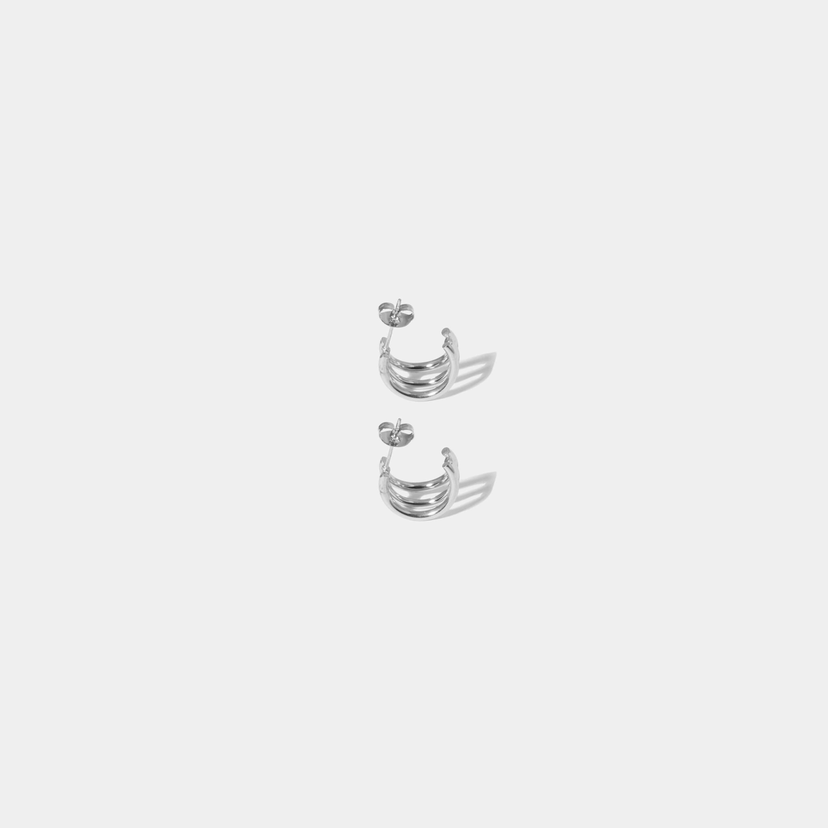 Sea Curve Earrings - Silver