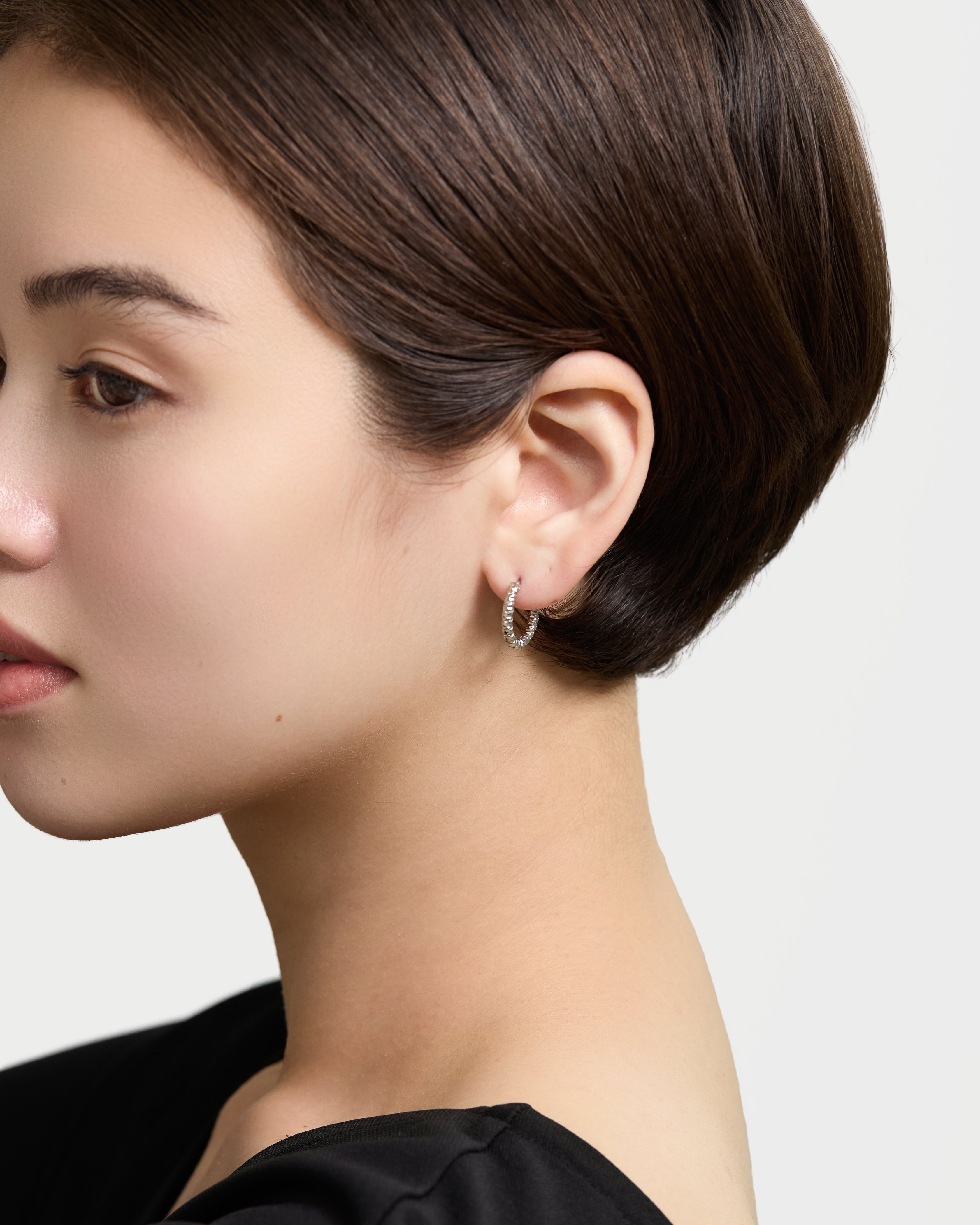 Crushed hoop earrings - Silver