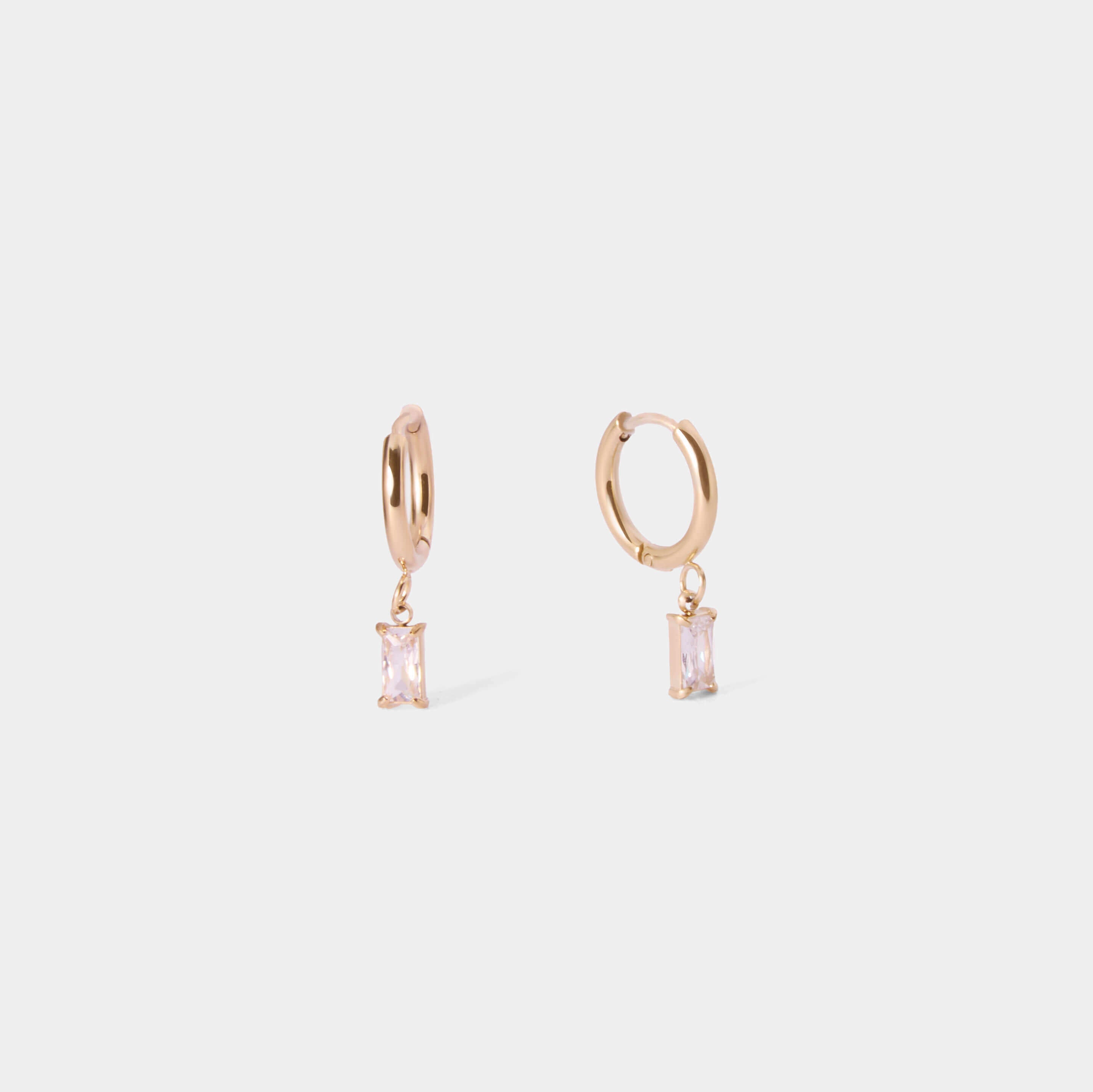 キュービックジルコニアピアス