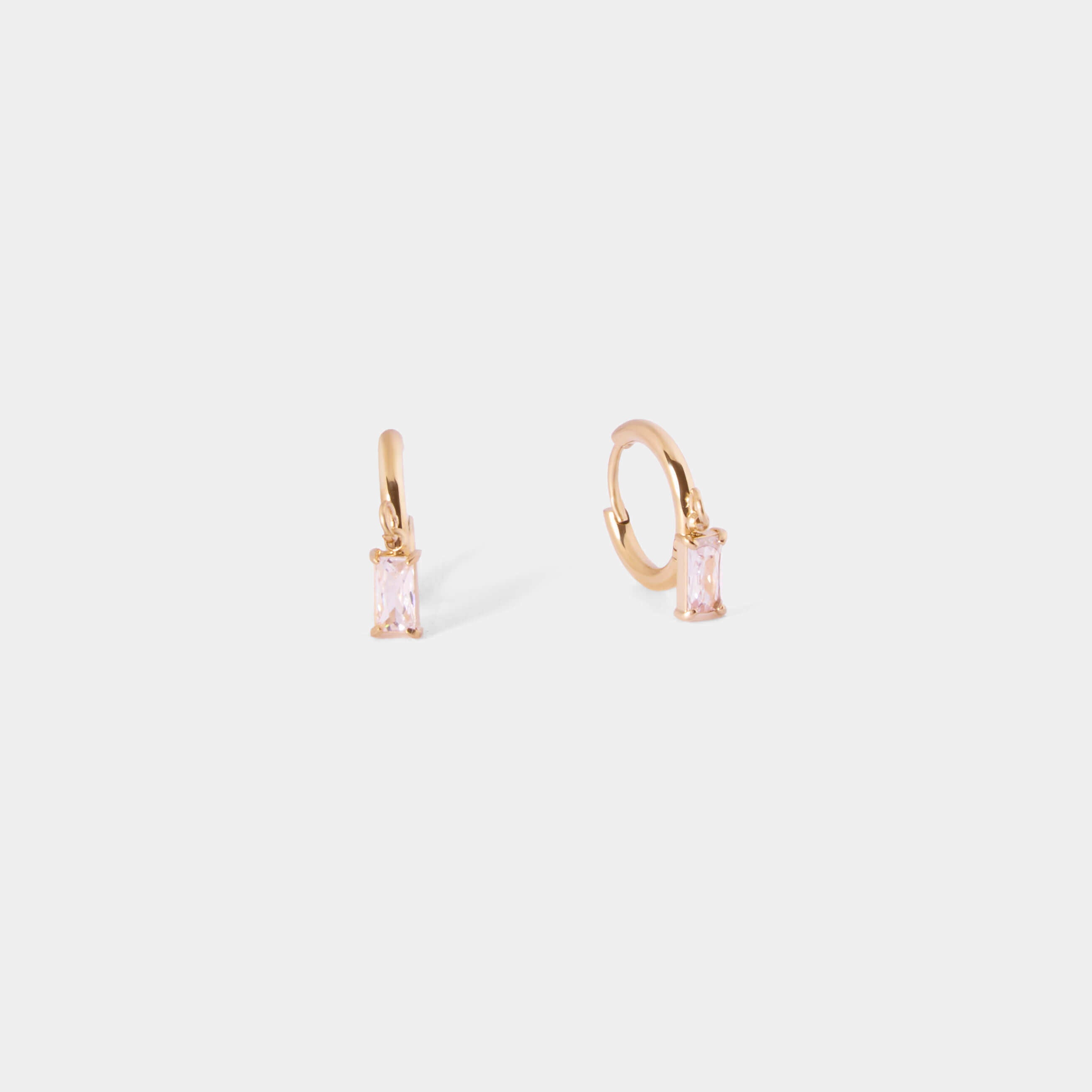 [ゴールド] キュービックジルコニアピアス