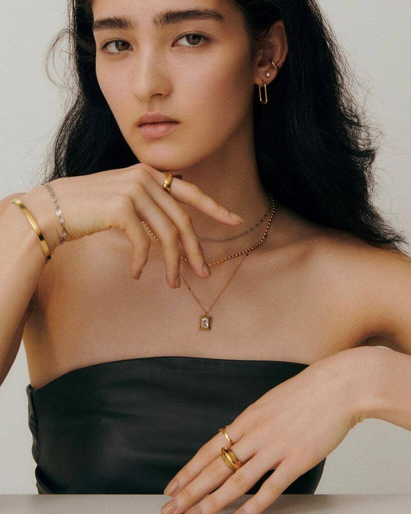 Dainty Disc Bracelet
