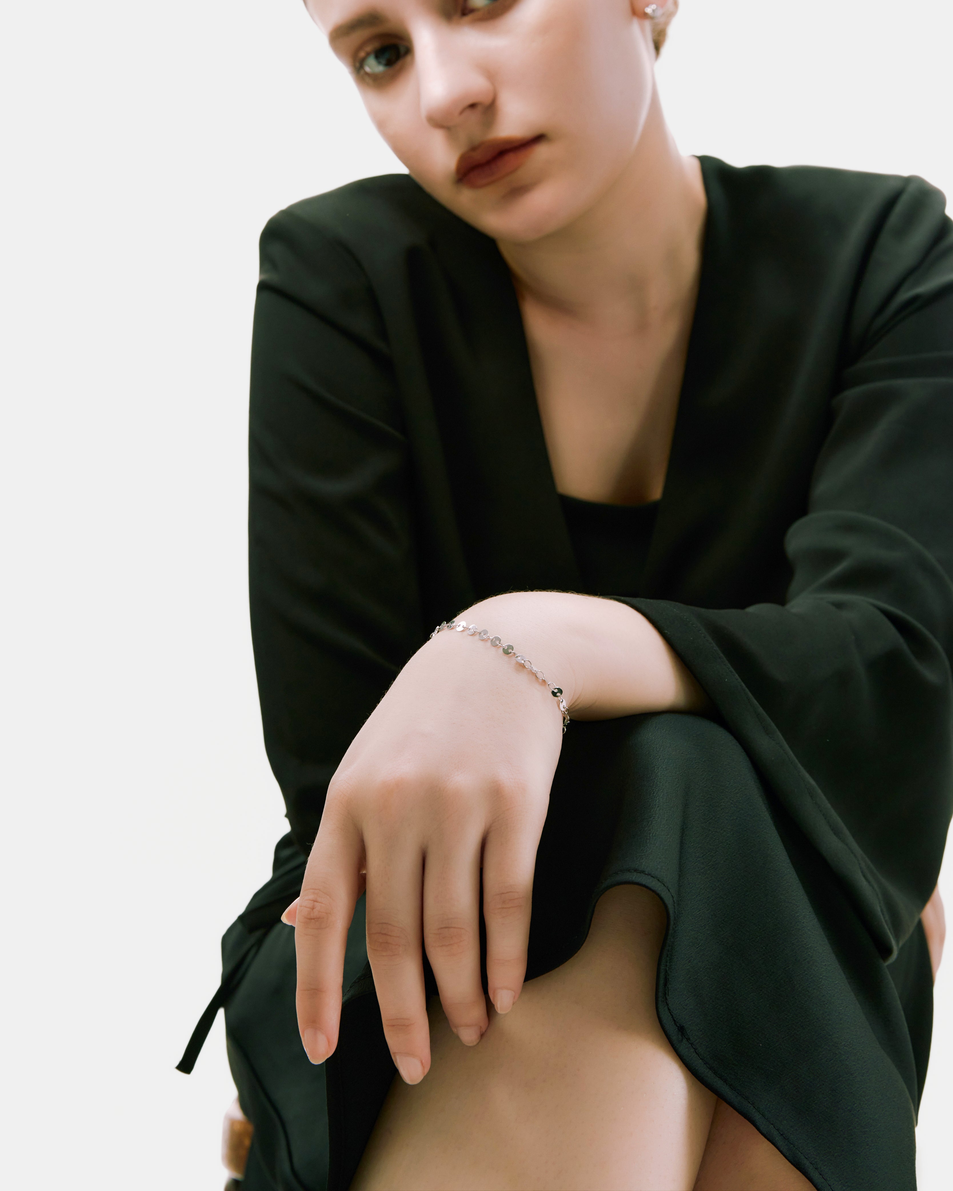 Dainty Disc Bracelet