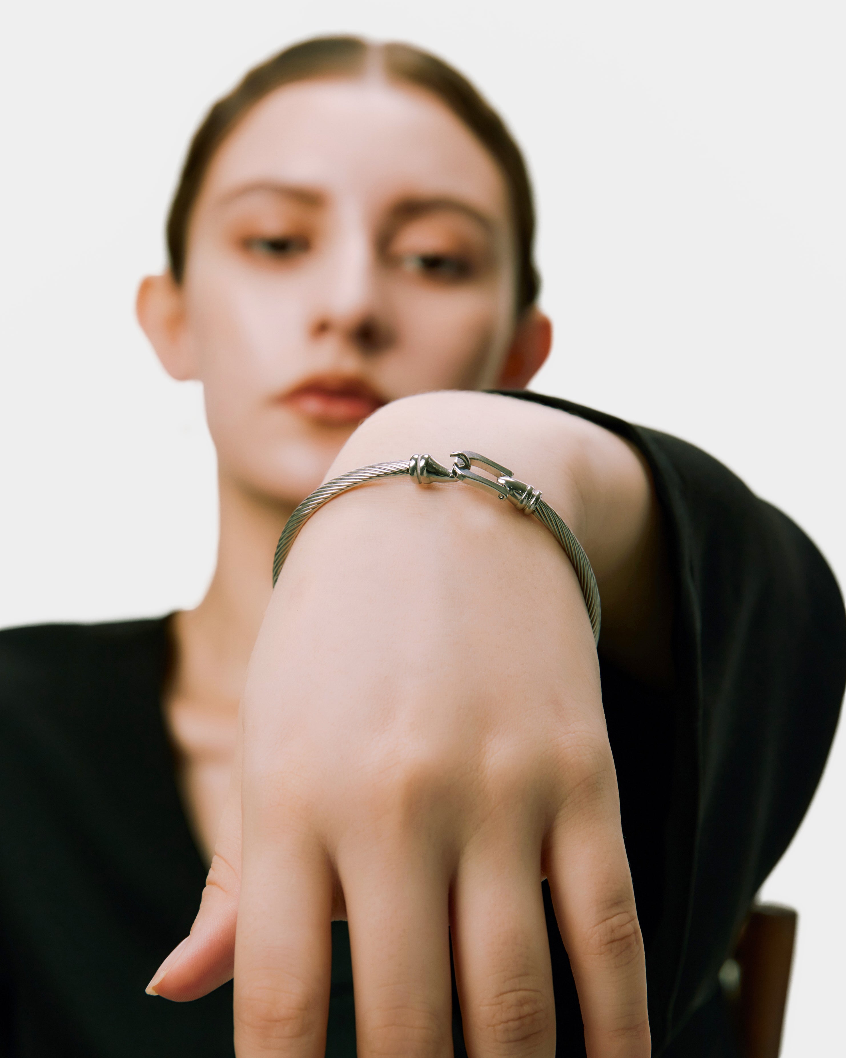 Horseshoe Bangle - Silver