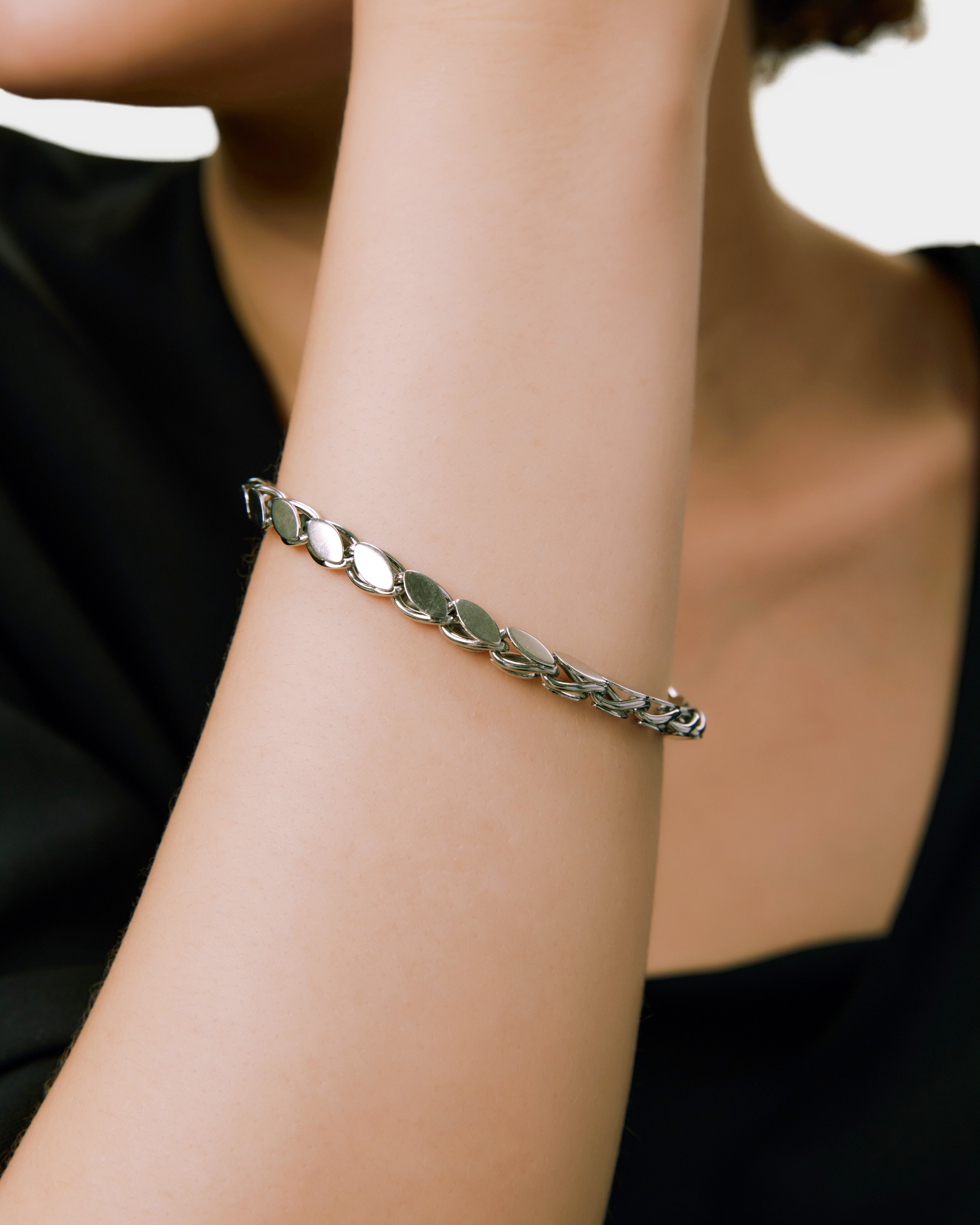Leaf Link Bracelet