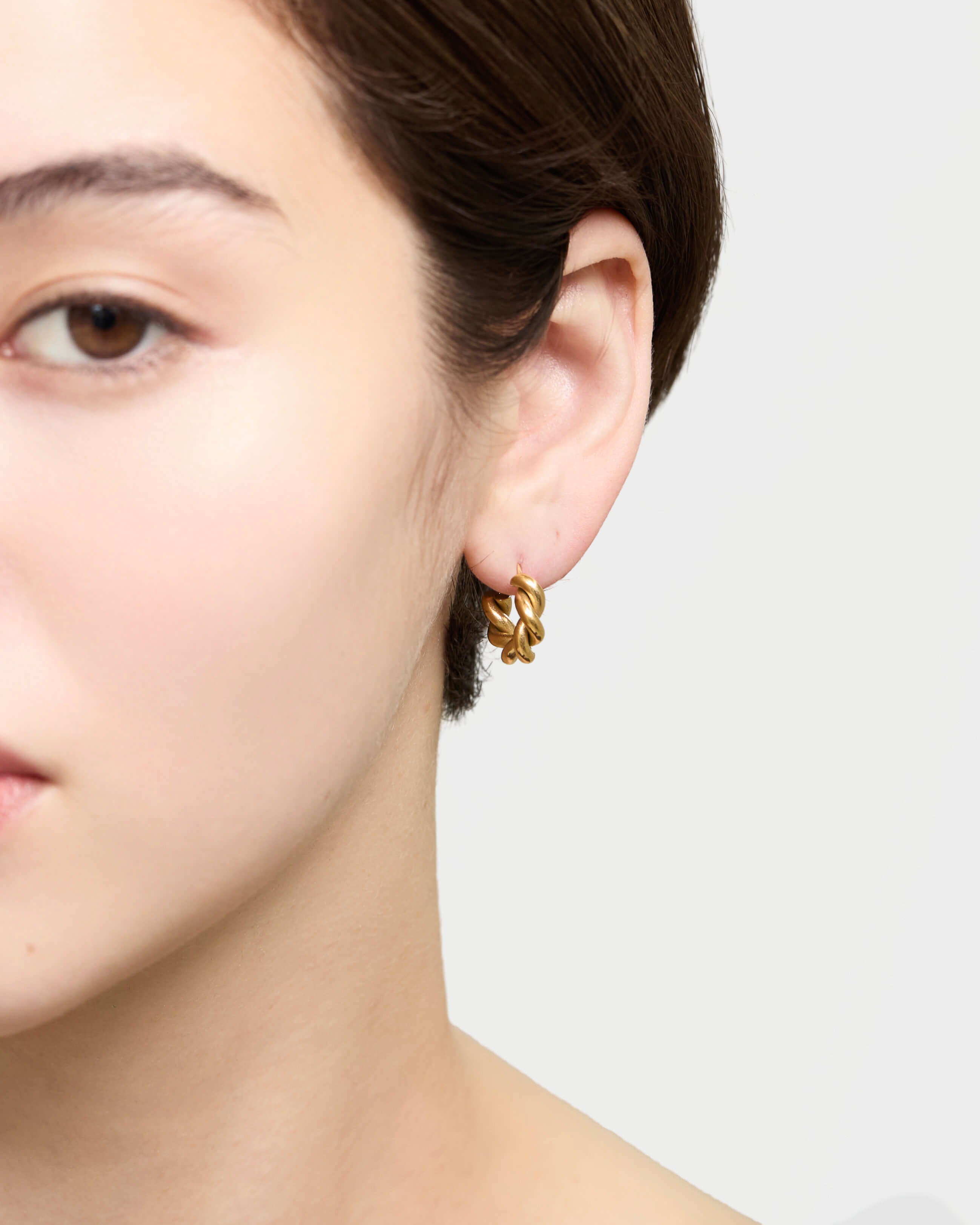 Petite Twist Curve Earrings