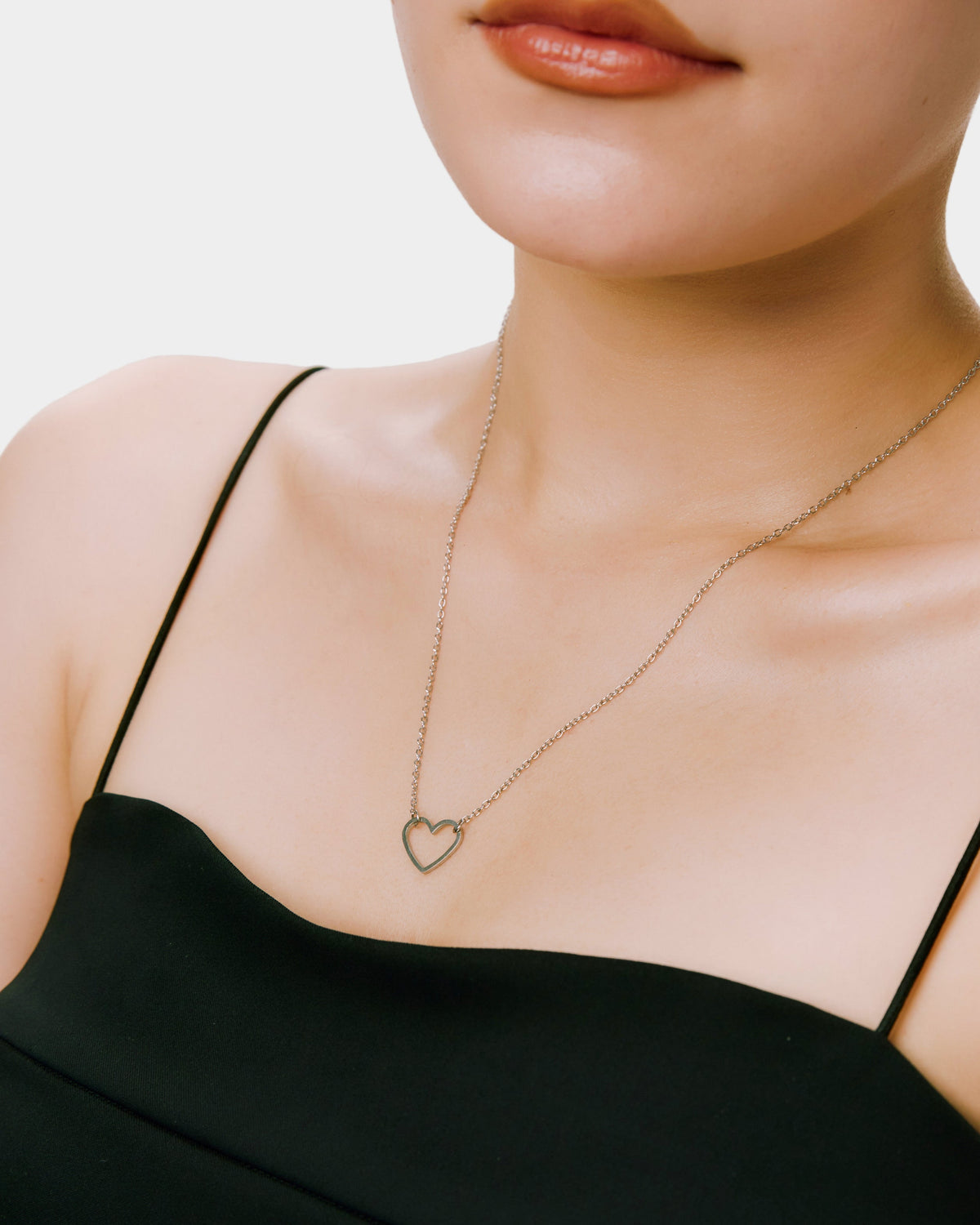 Simple Heart Necklace - Silver