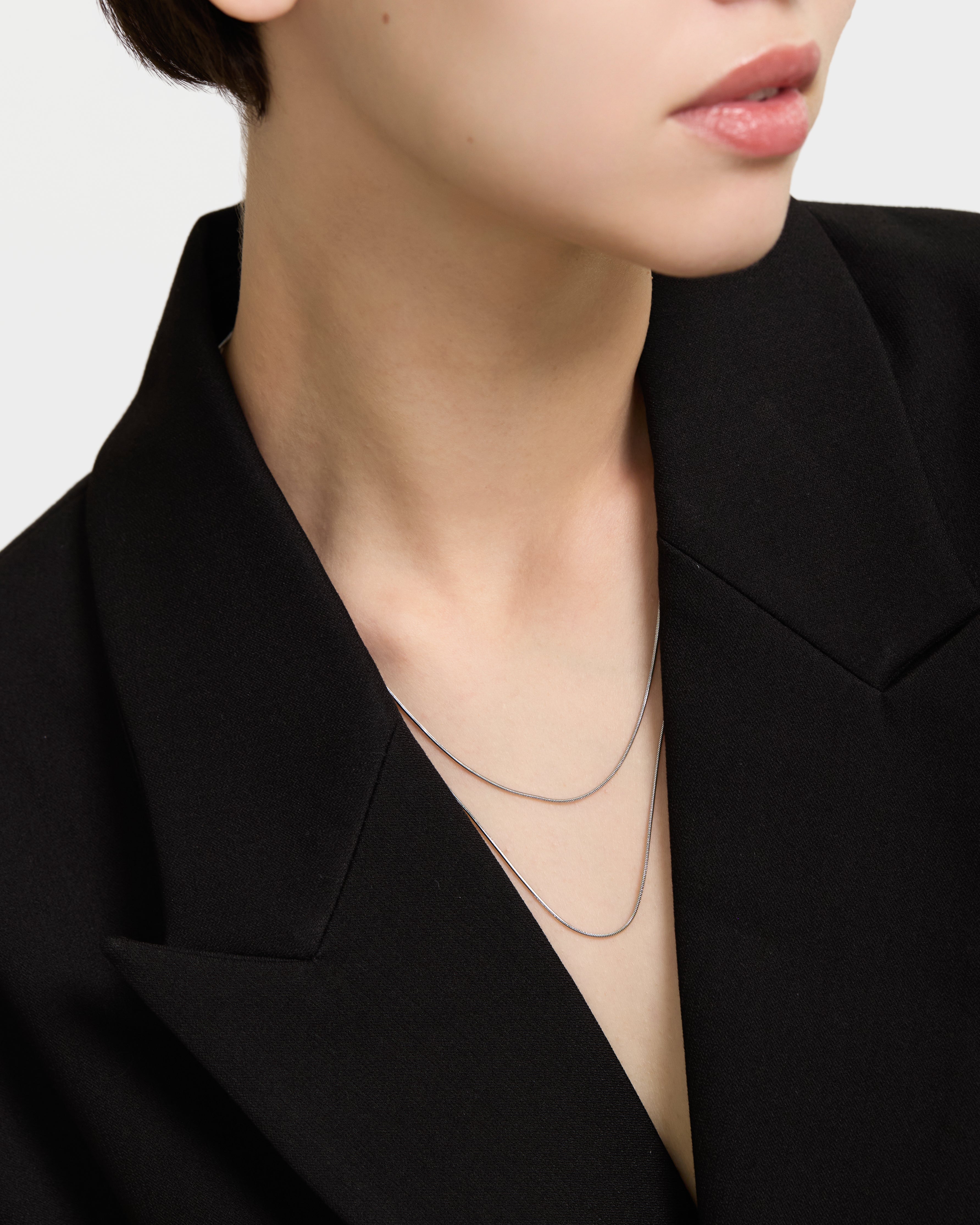 スネークチェーンネックレス シルバー 04 - THE LIMELY