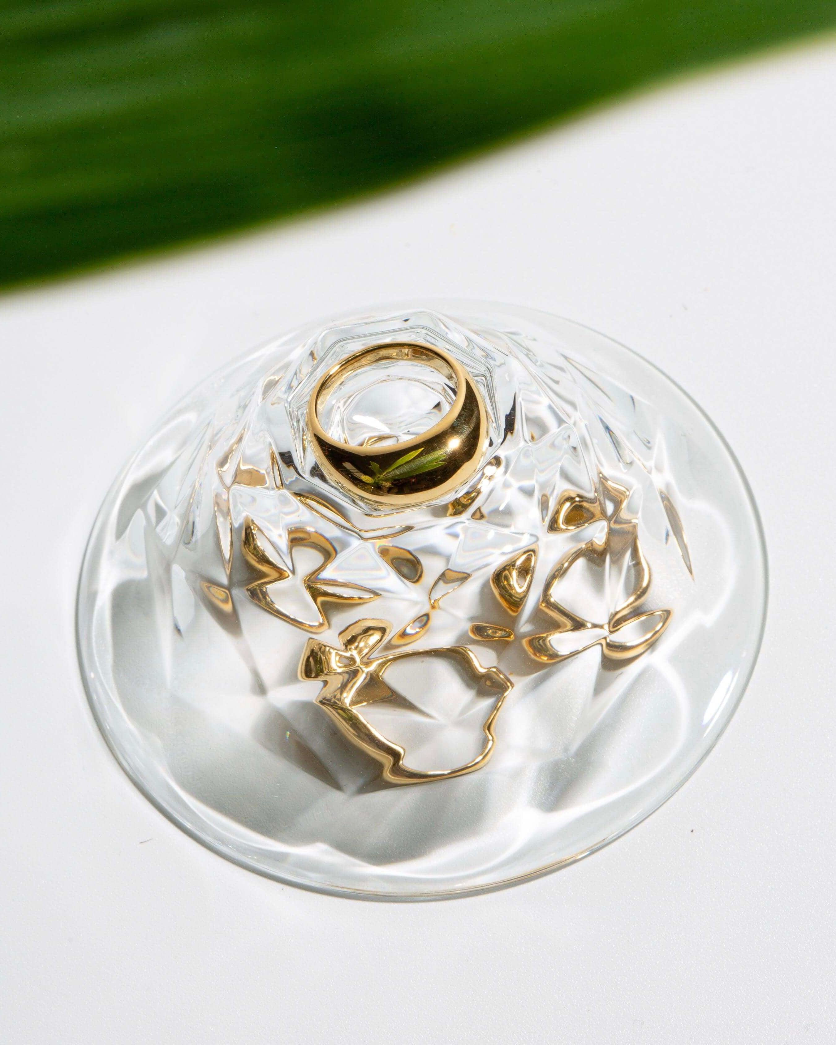 Stout Round Ring