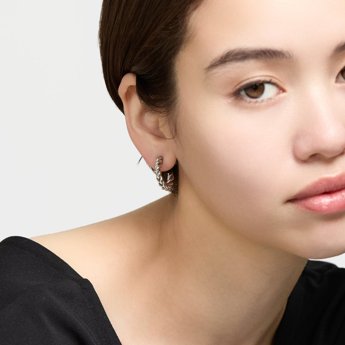Twisted Curve Earrings - Silver
