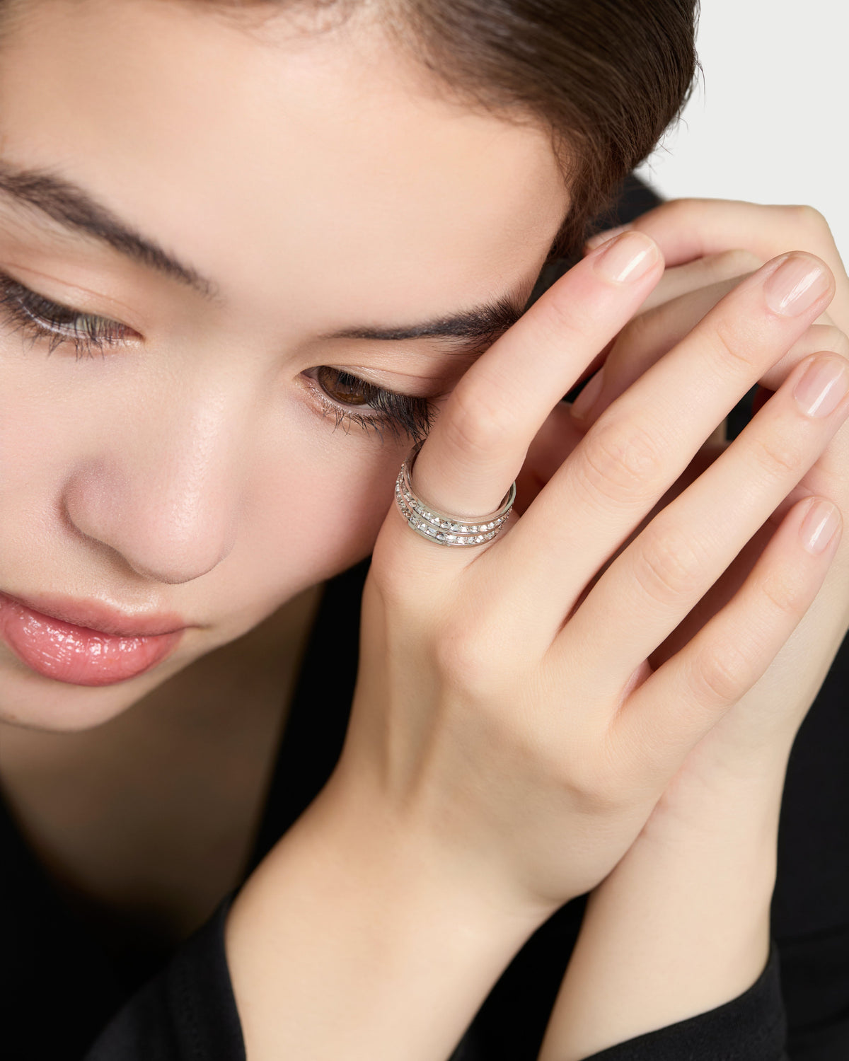 Zirconia Band Ring - Silver