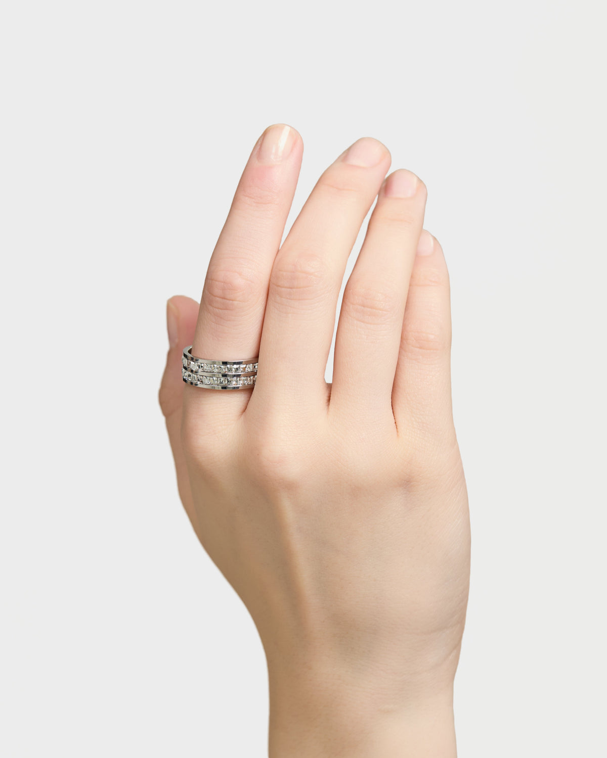 Zirconia Band Ring - Silver